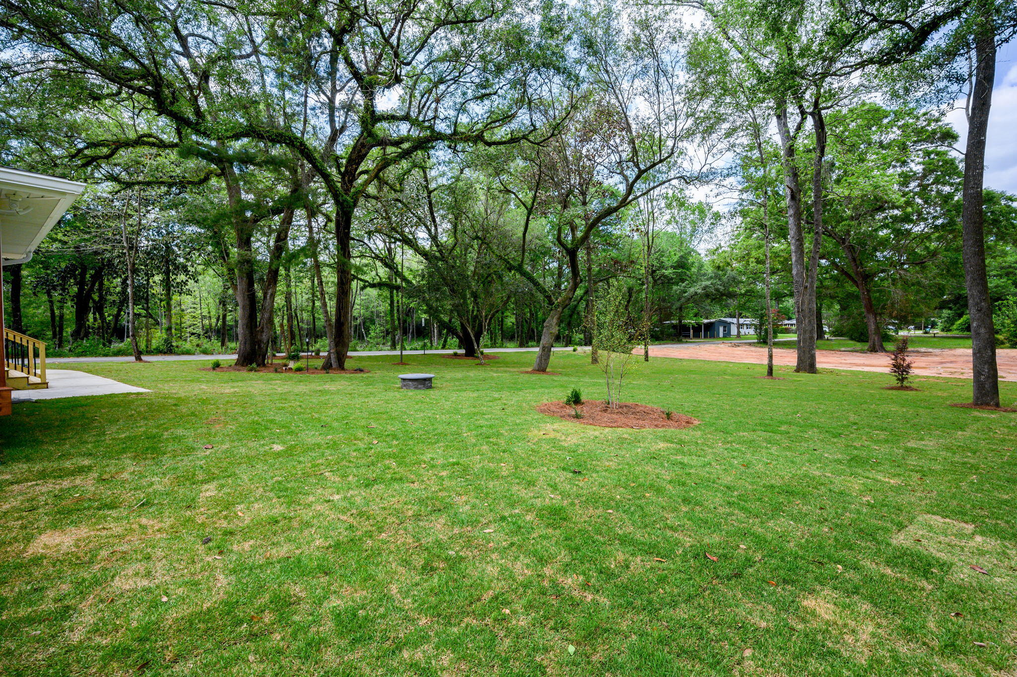 QUIET OAKS S/D - Residential