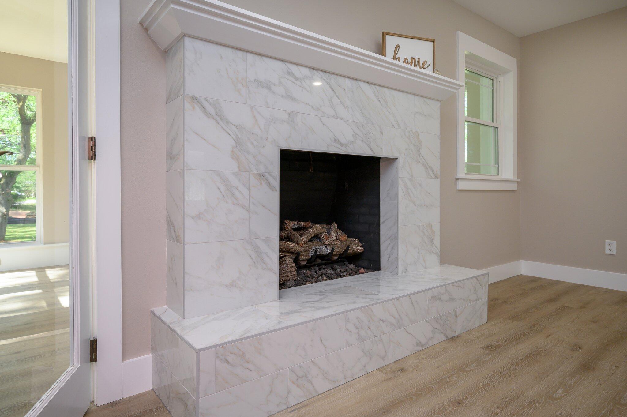 QUIET OAKS S/D - Residential