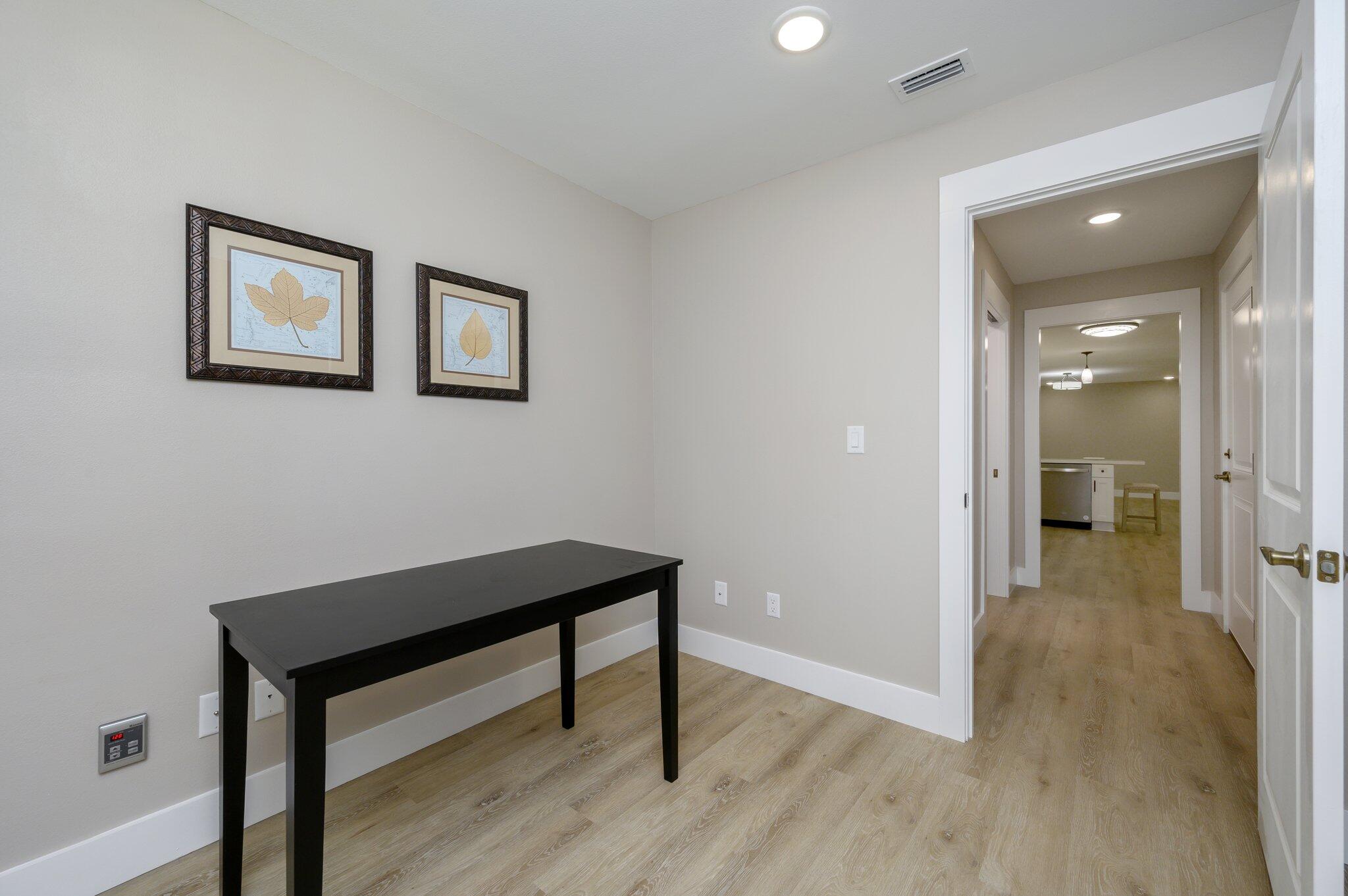 QUIET OAKS S/D - Residential