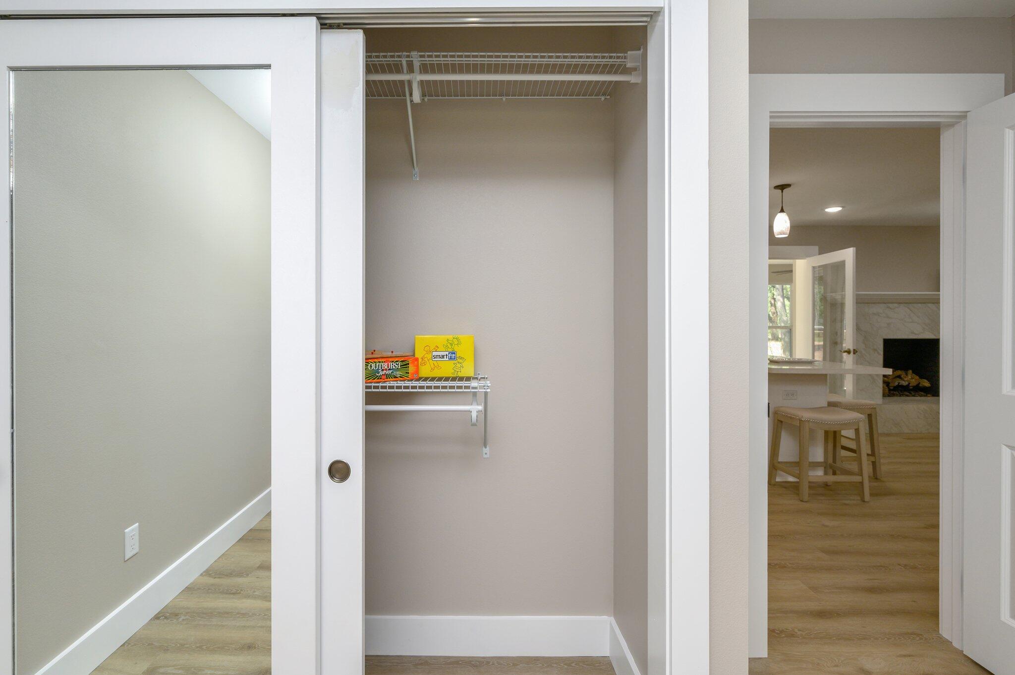 QUIET OAKS S/D - Residential