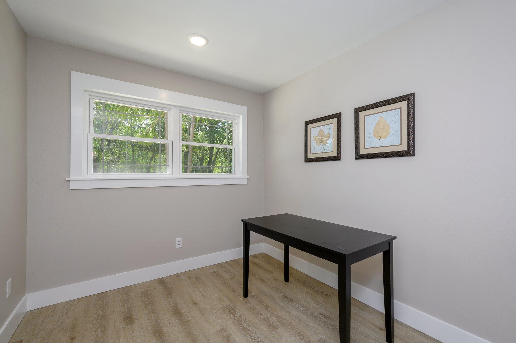 QUIET OAKS S/D - Residential