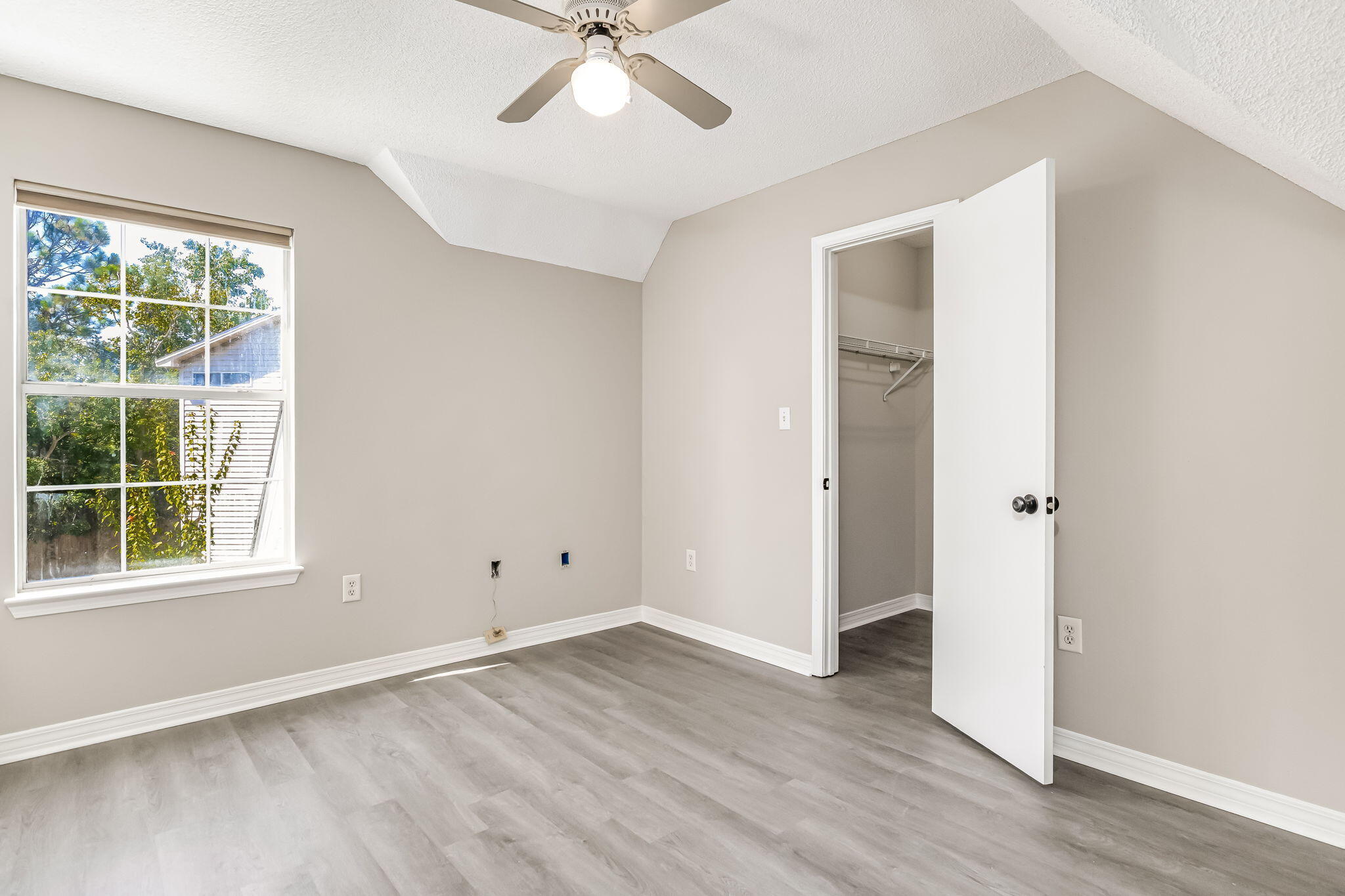 BROOKWOOD - Residential