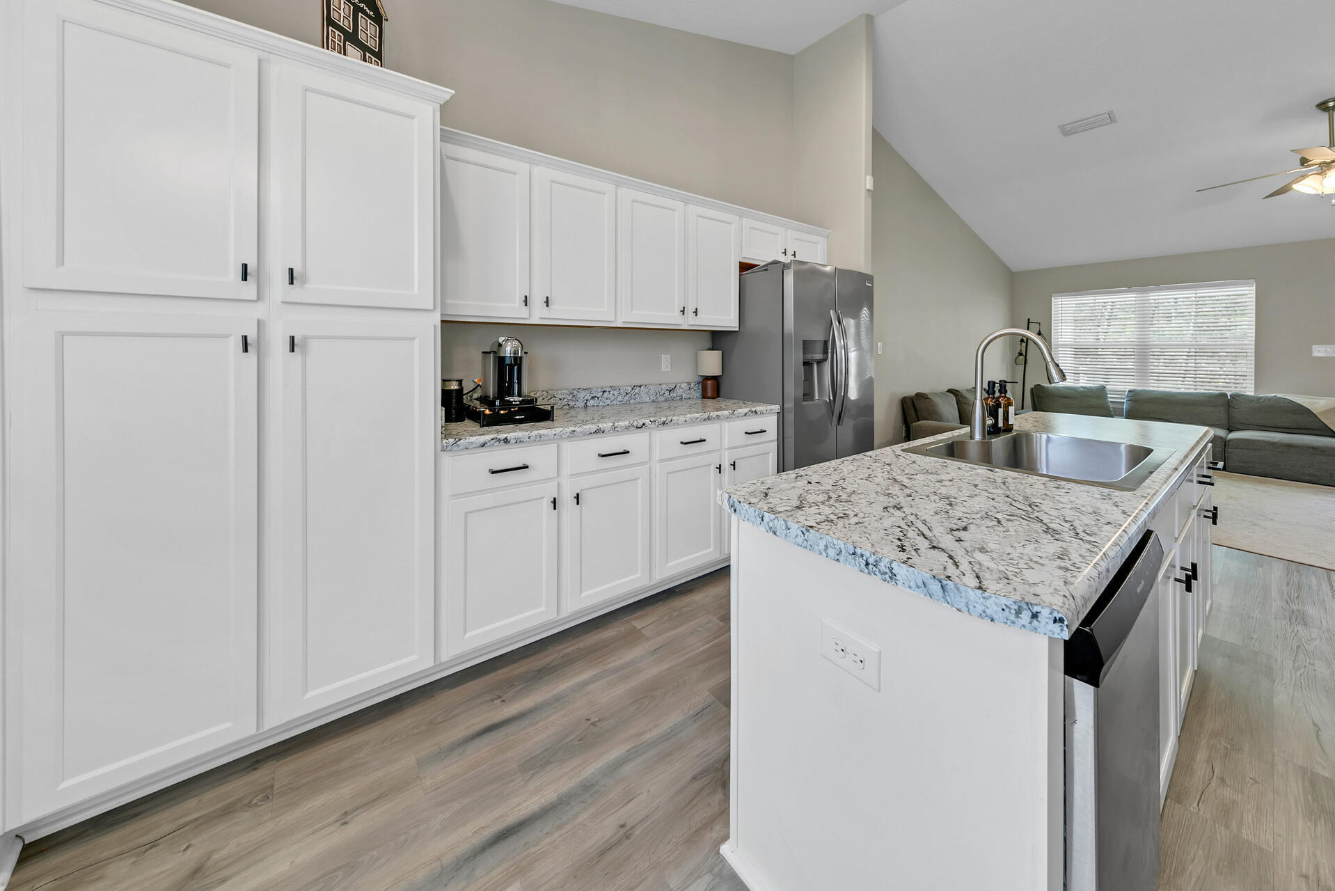 EAST BAY HEIGHTS - Residential