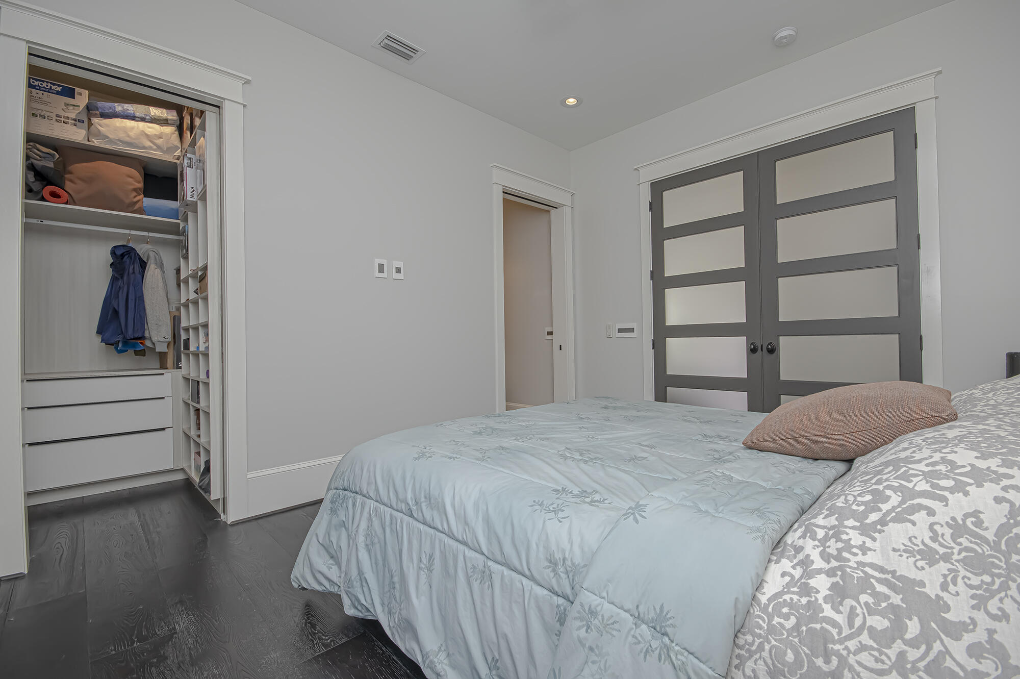 Lake Merial - Residential