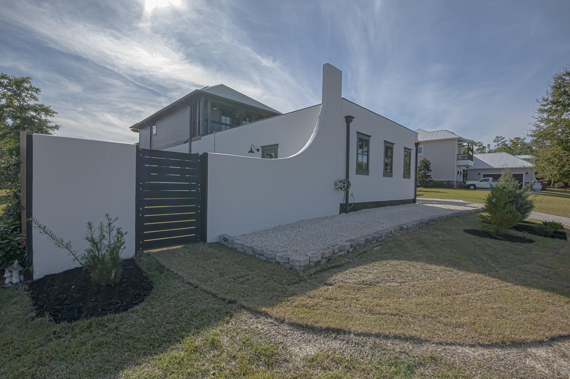 Lake Merial - Residential