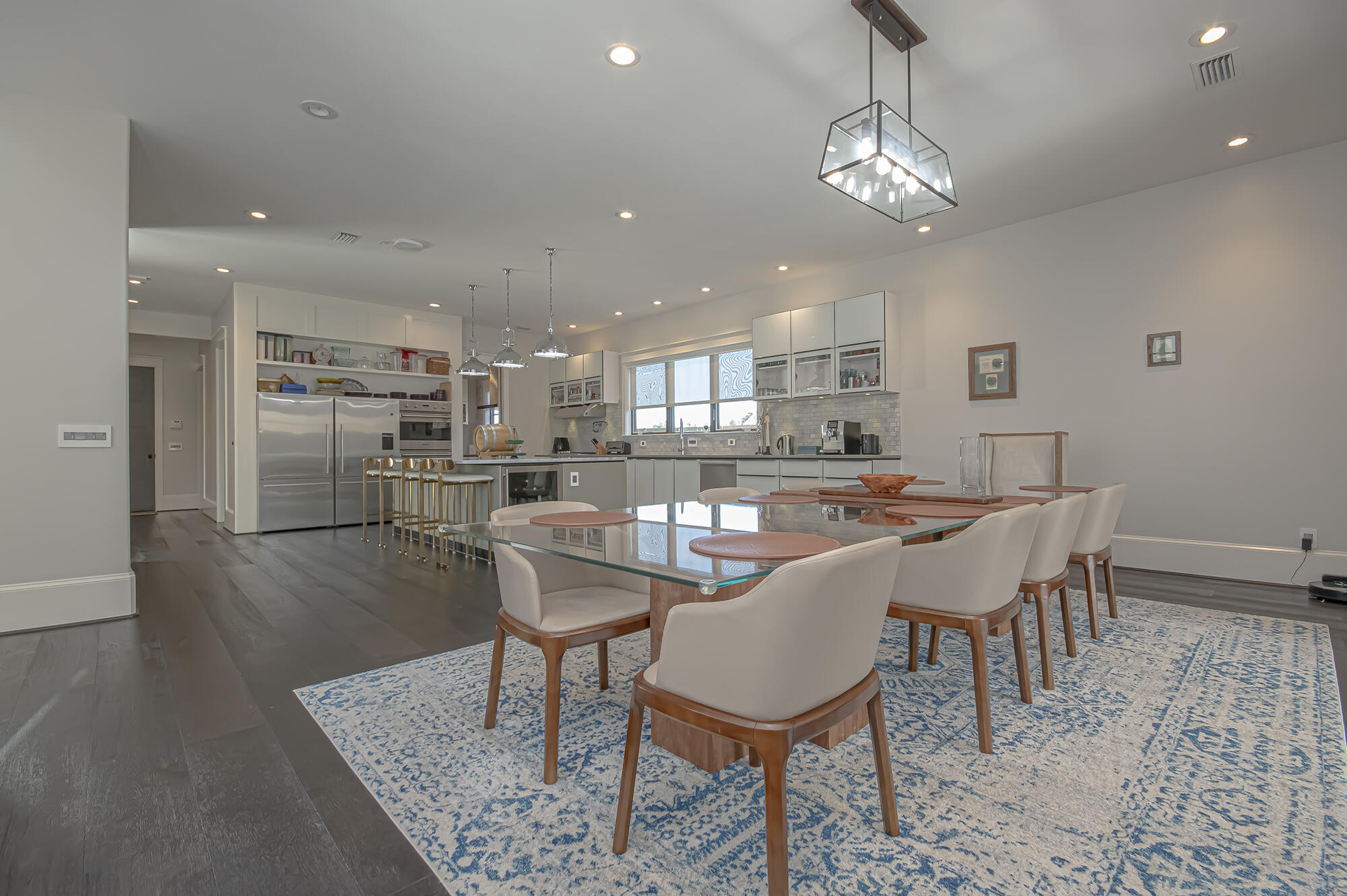 Lake Merial - Residential
