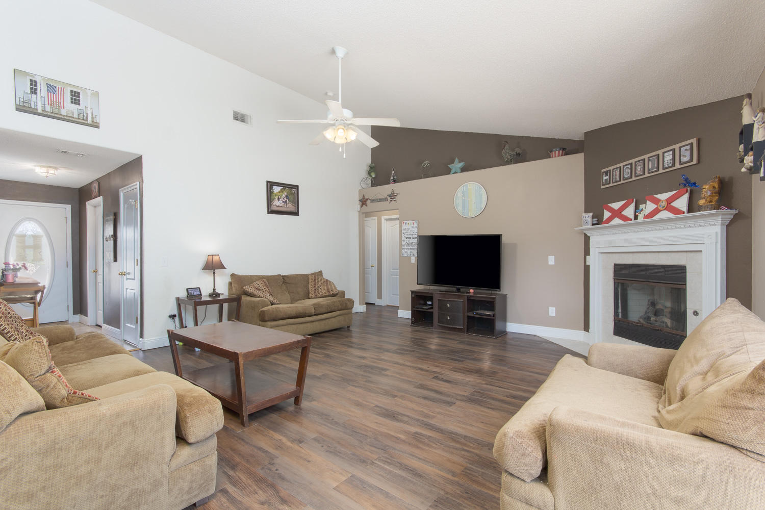 FOX VALLEY - Residential