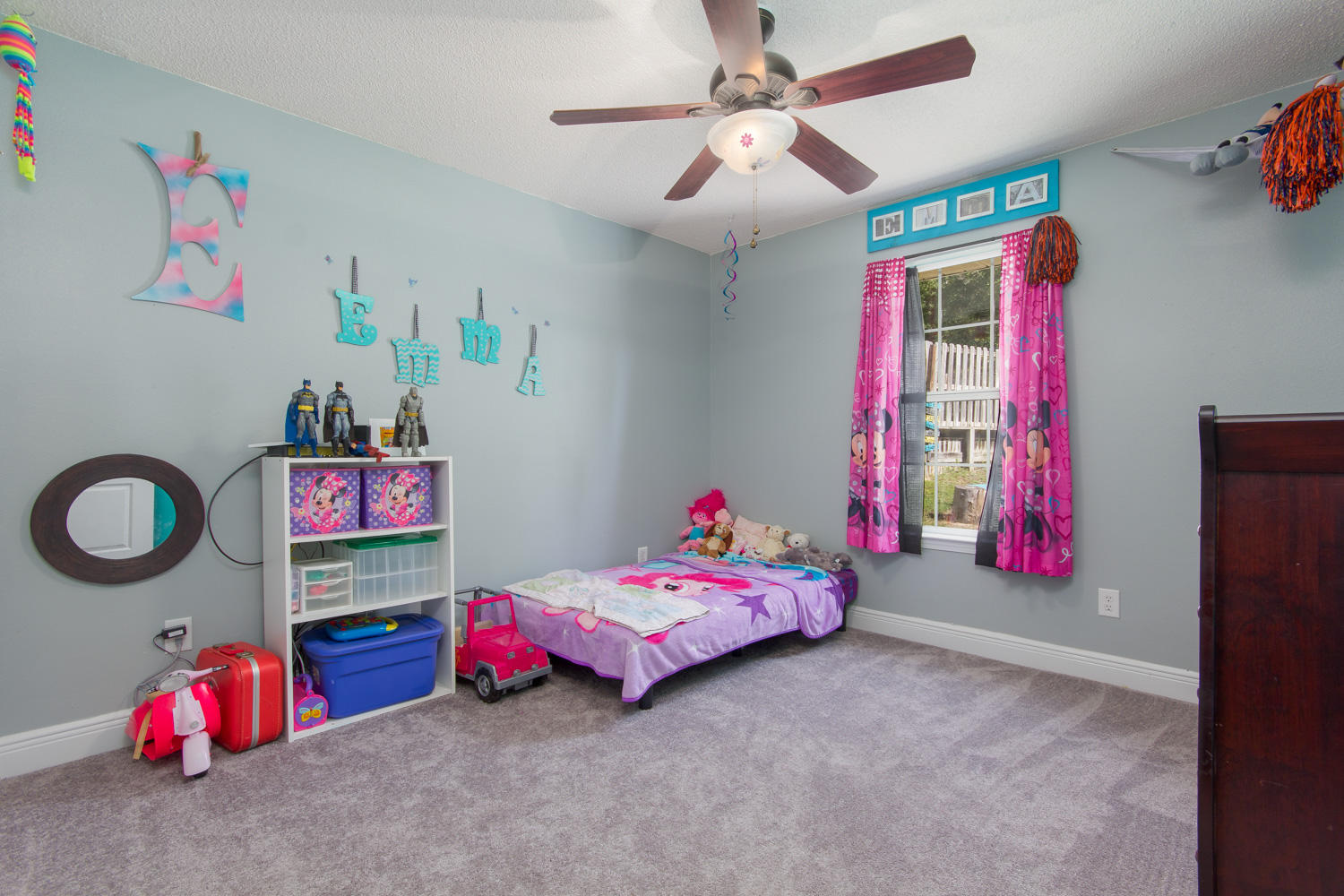 FOX VALLEY - Residential