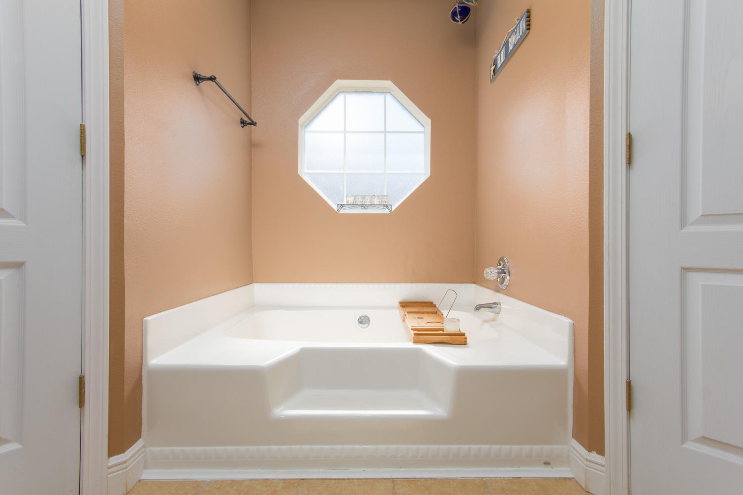 FOX VALLEY - Residential