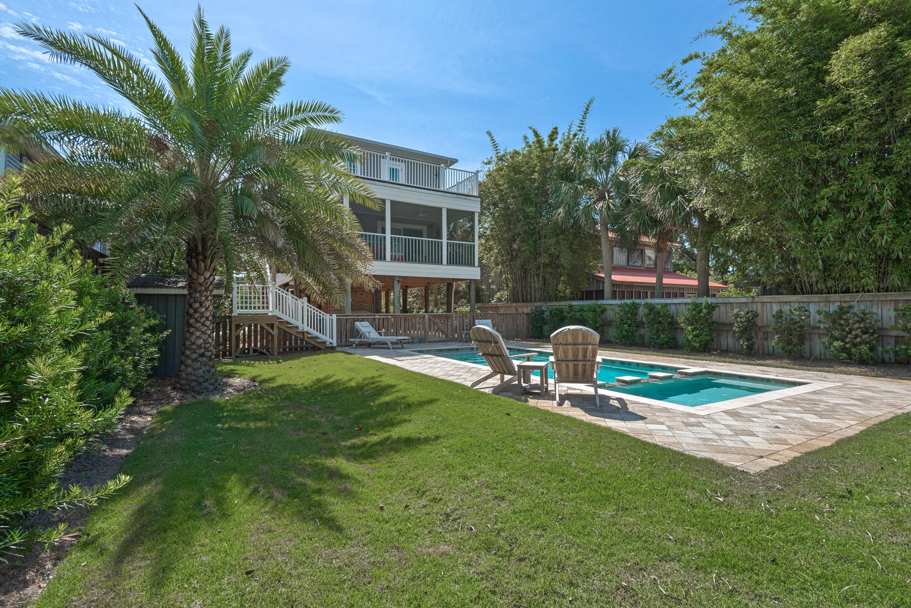 CRYSTAL BEACH - Residential