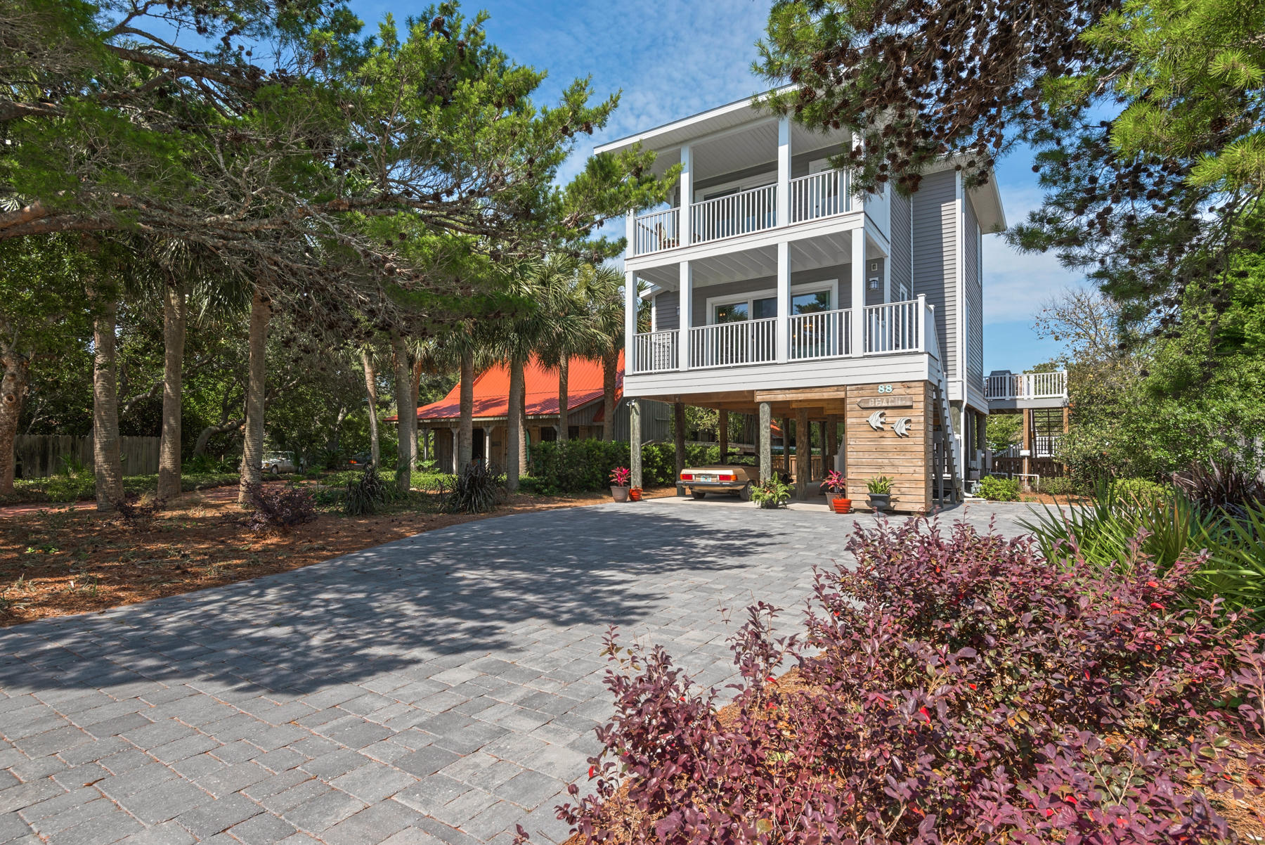 CRYSTAL BEACH - Residential