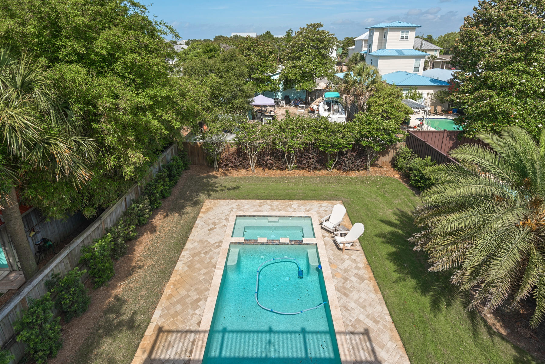 CRYSTAL BEACH - Residential