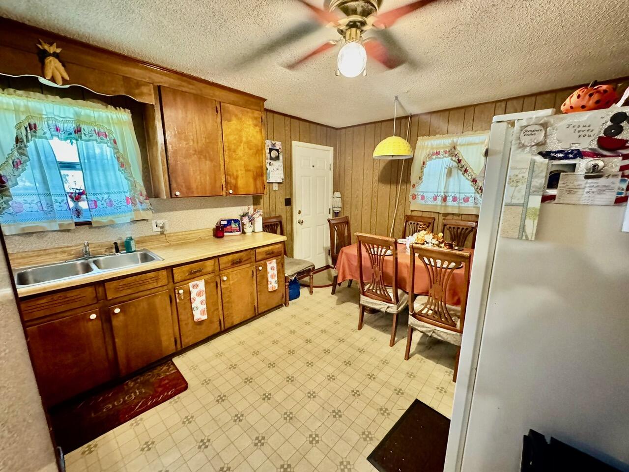 FERDON HEIGHTS - Residential