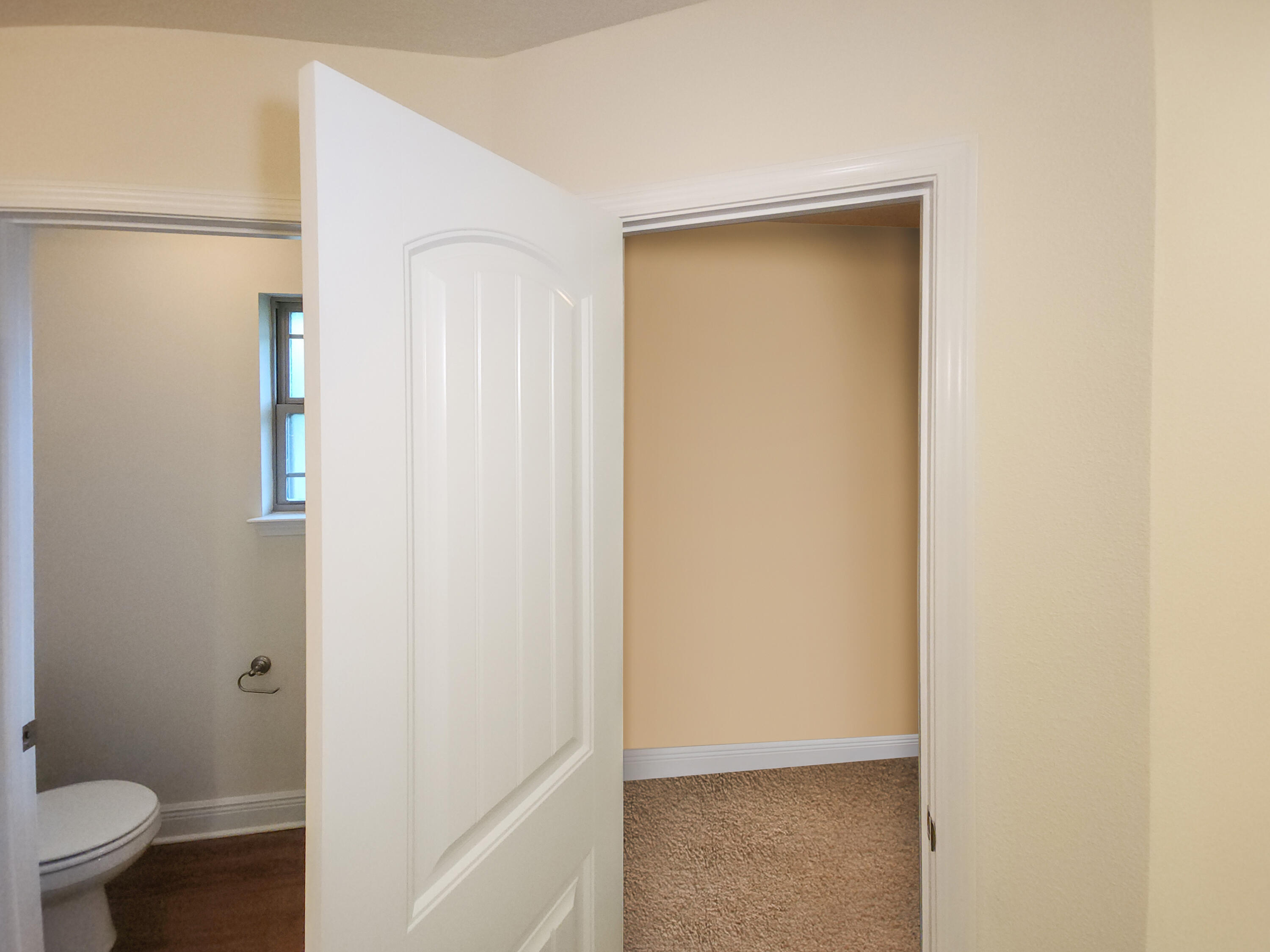 WHISPER CREEK - Residential