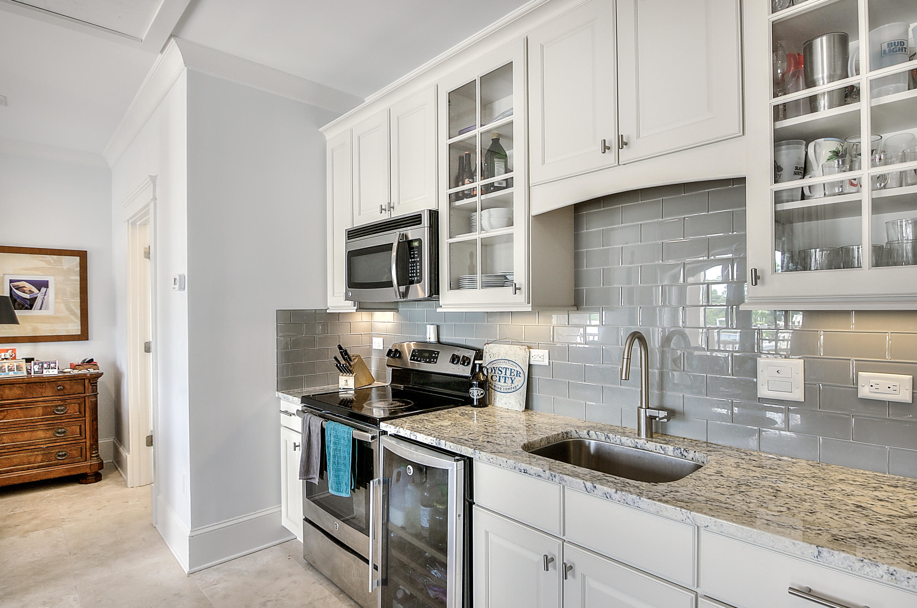 PROMINENCE/LUXURY TOWNHOMES - Residential