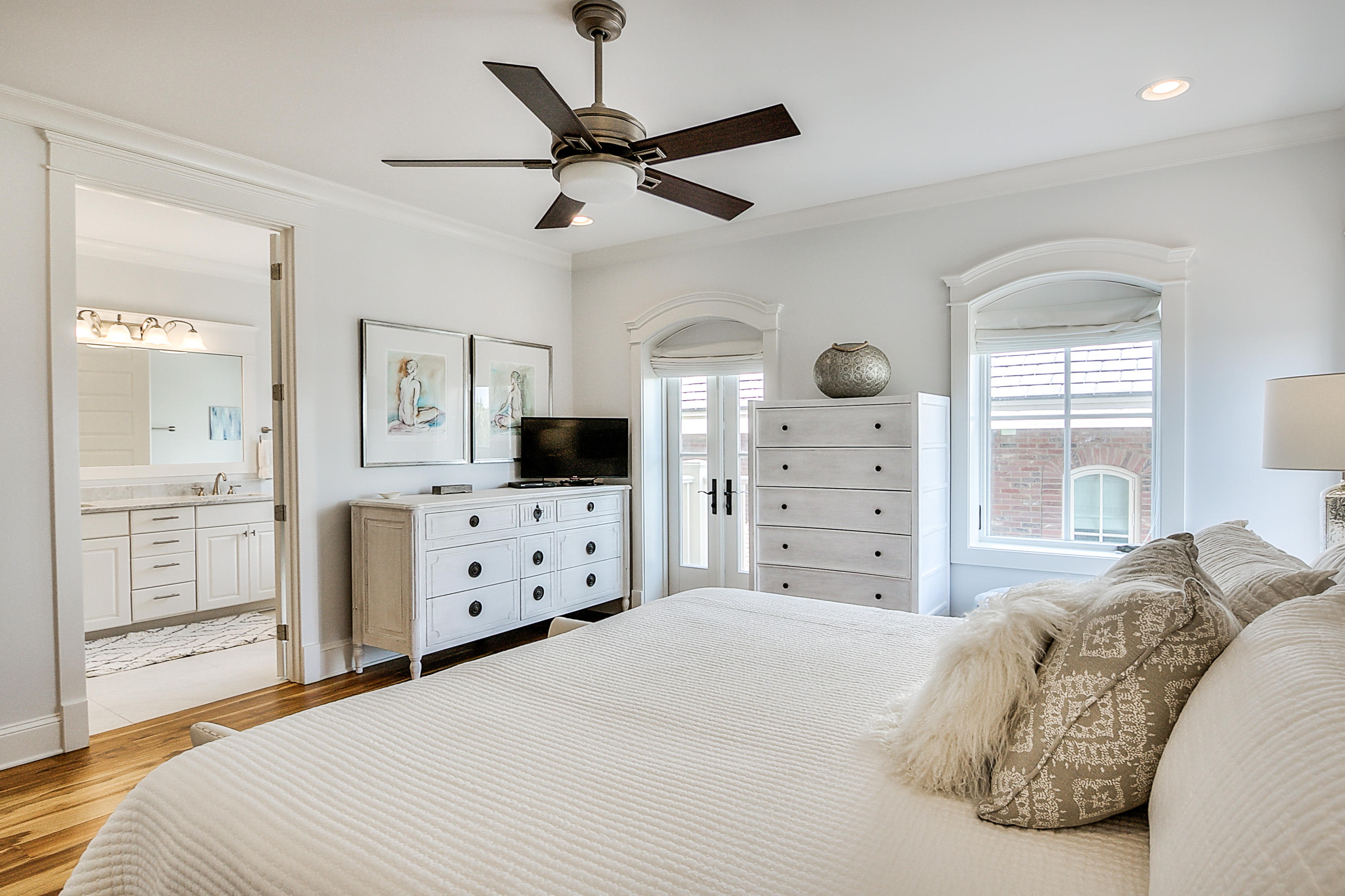 PROMINENCE/LUXURY TOWNHOMES - Residential