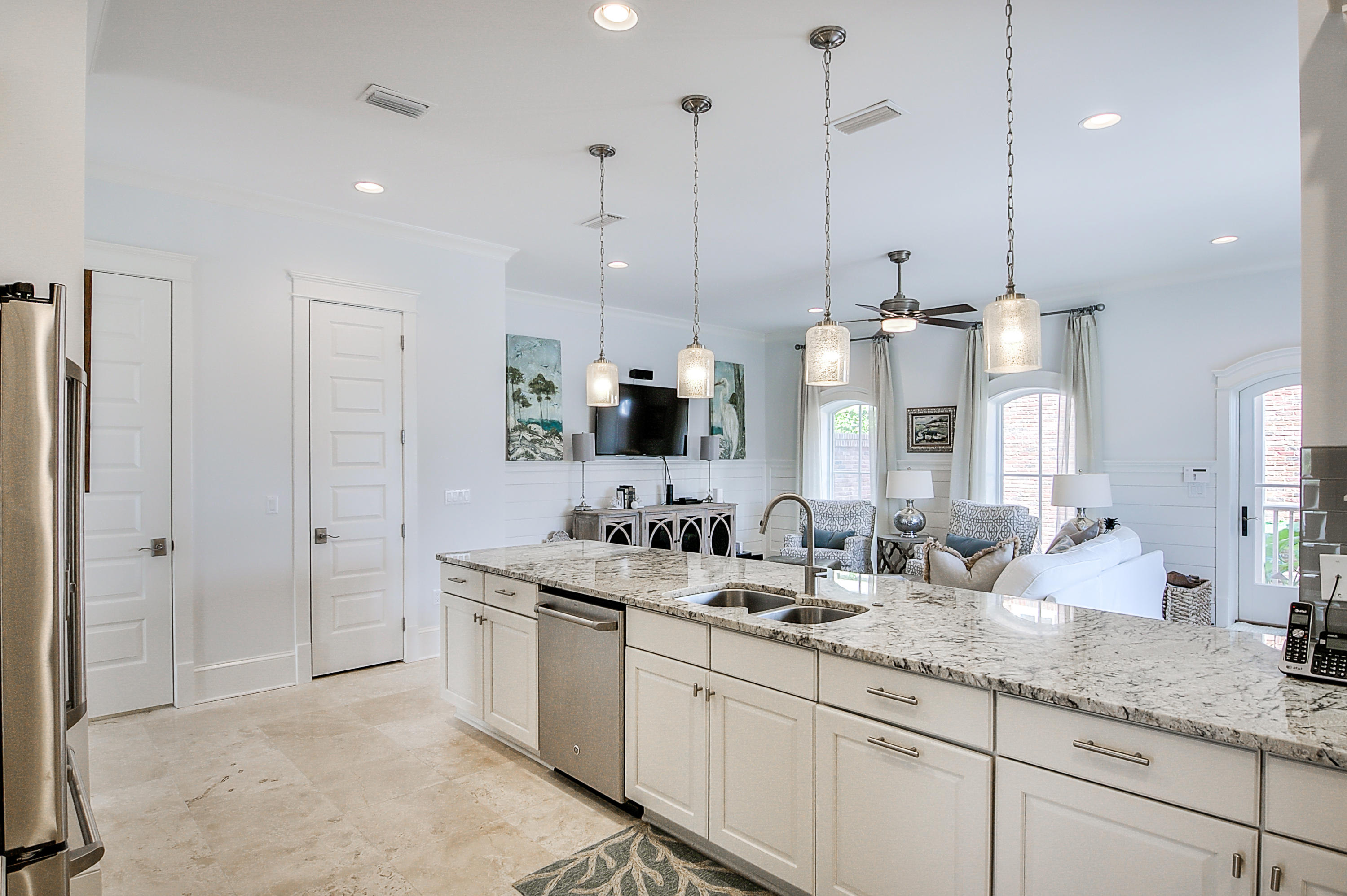 PROMINENCE/LUXURY TOWNHOMES - Residential