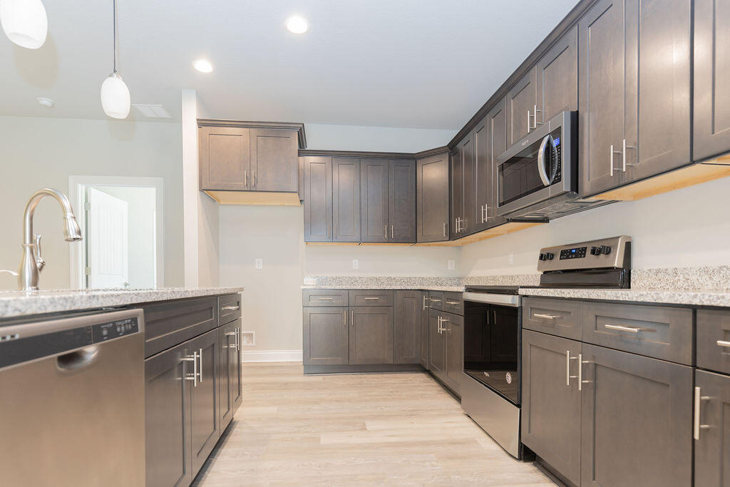 Anderson Lane - Residential