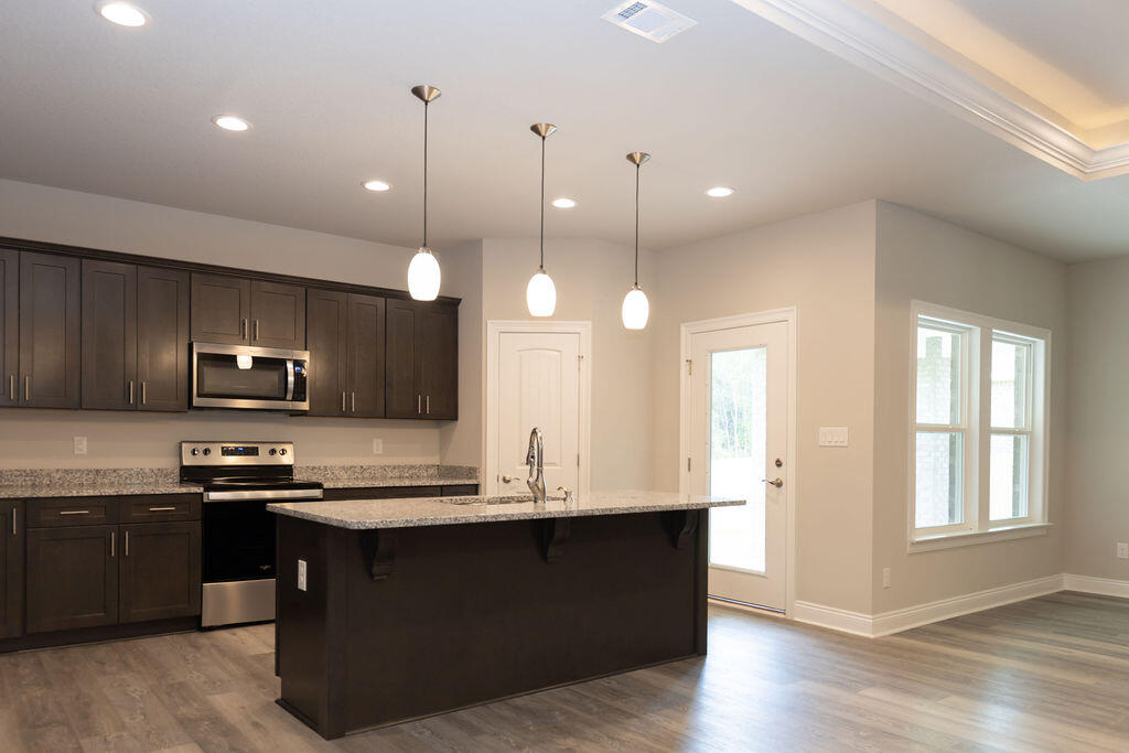 Anderson Lane - Residential