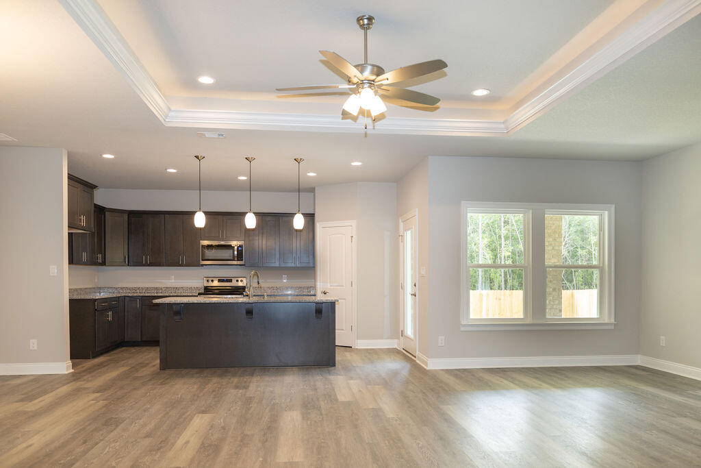 Anderson Lane - Residential