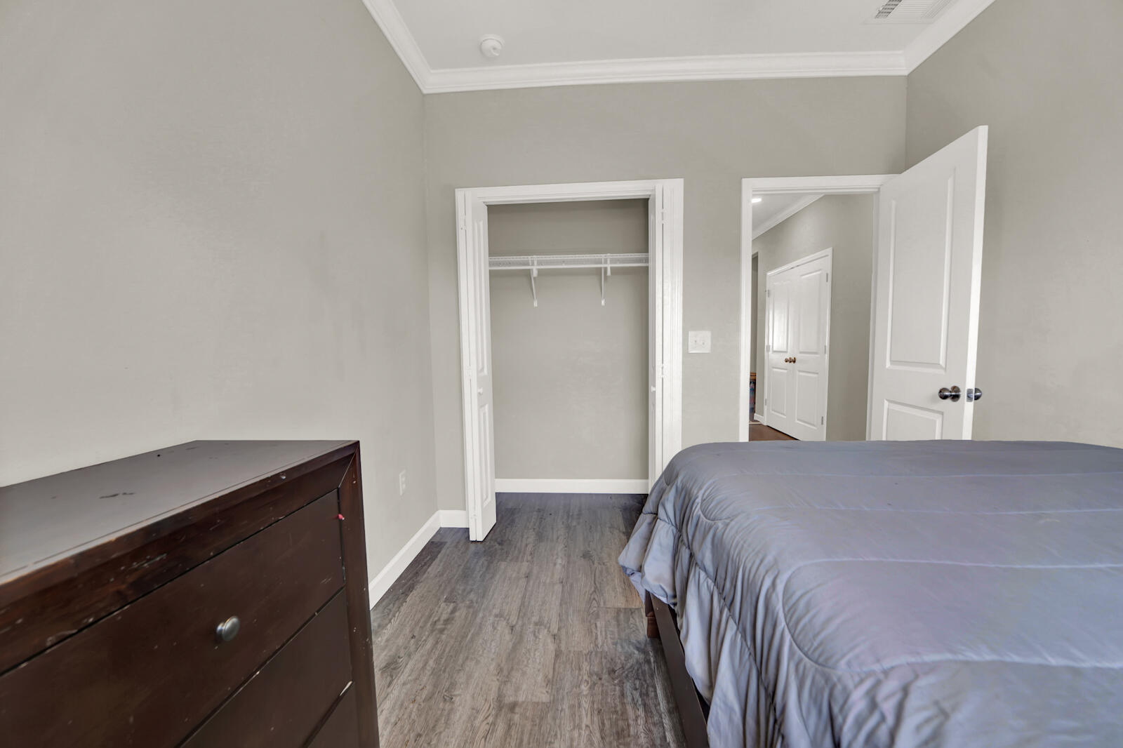 STABLE LANES - Residential