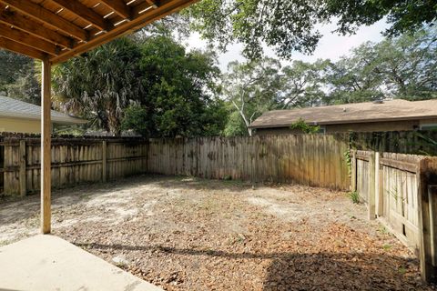 A home in Fort Walton Beach