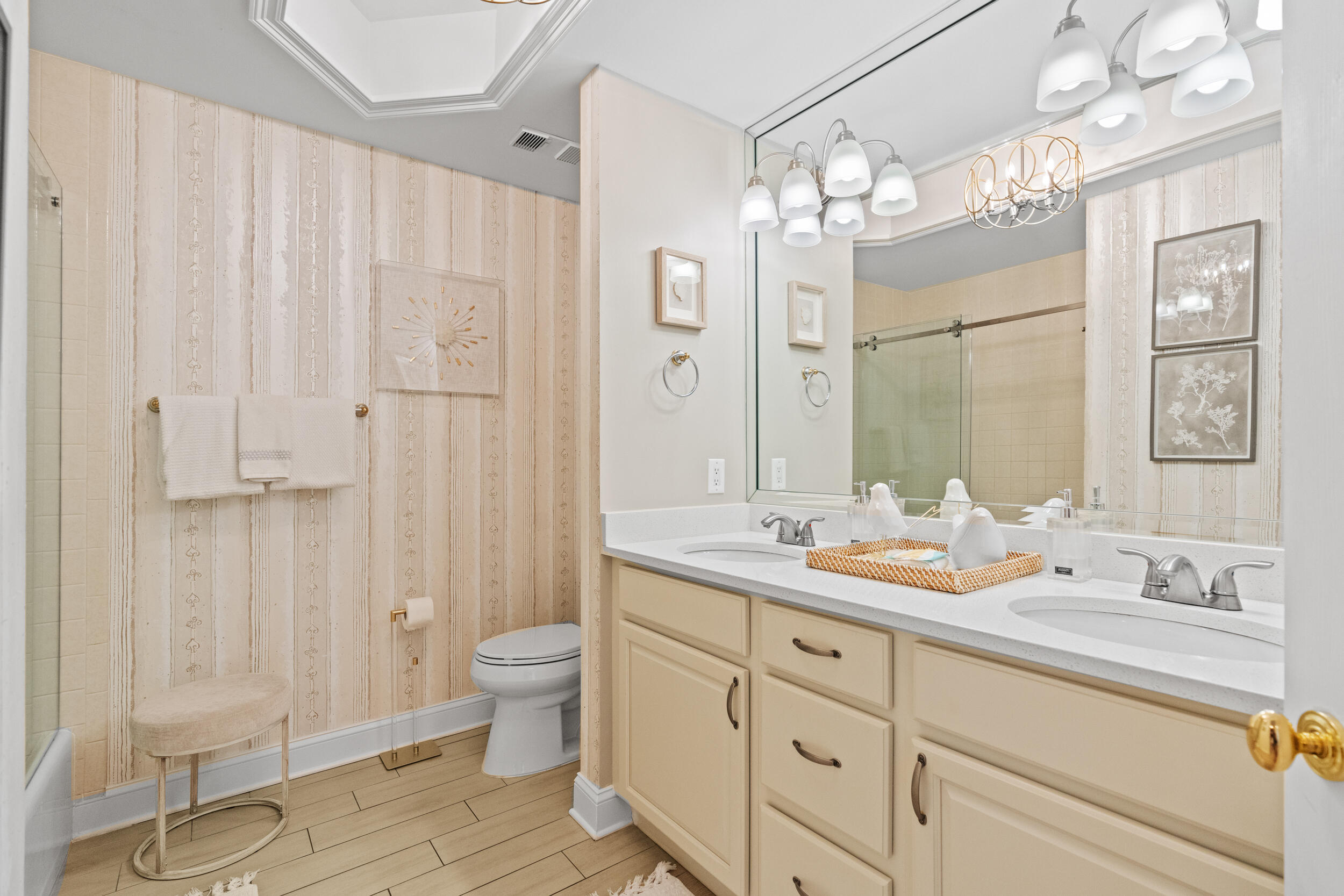 DESTIN SURFSIDE CONDO - Residential