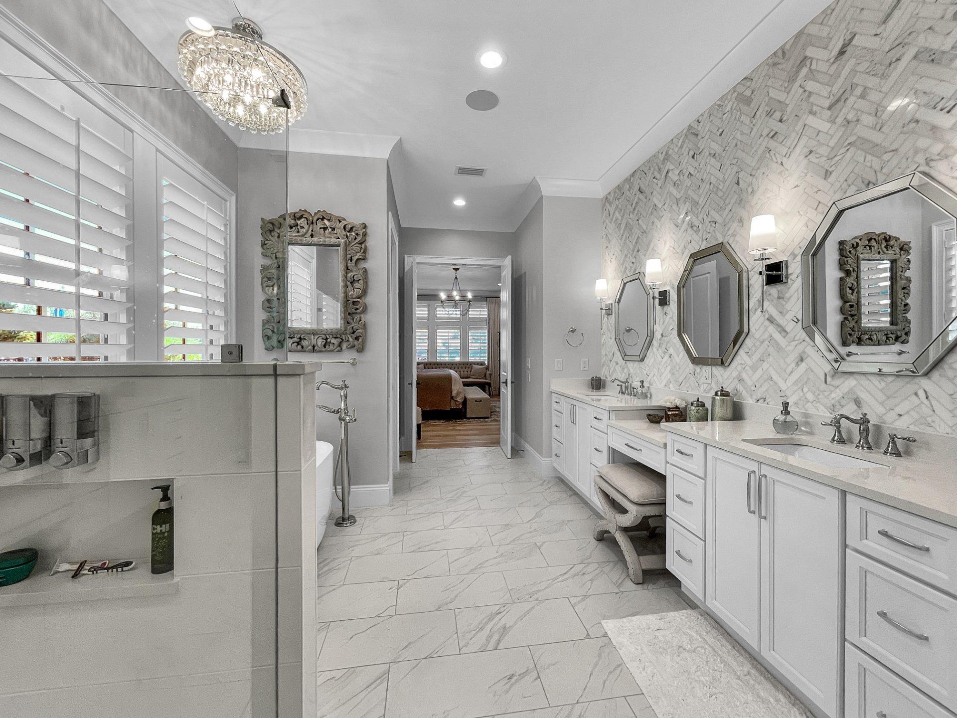 TIVOLI RIDGE - Residential