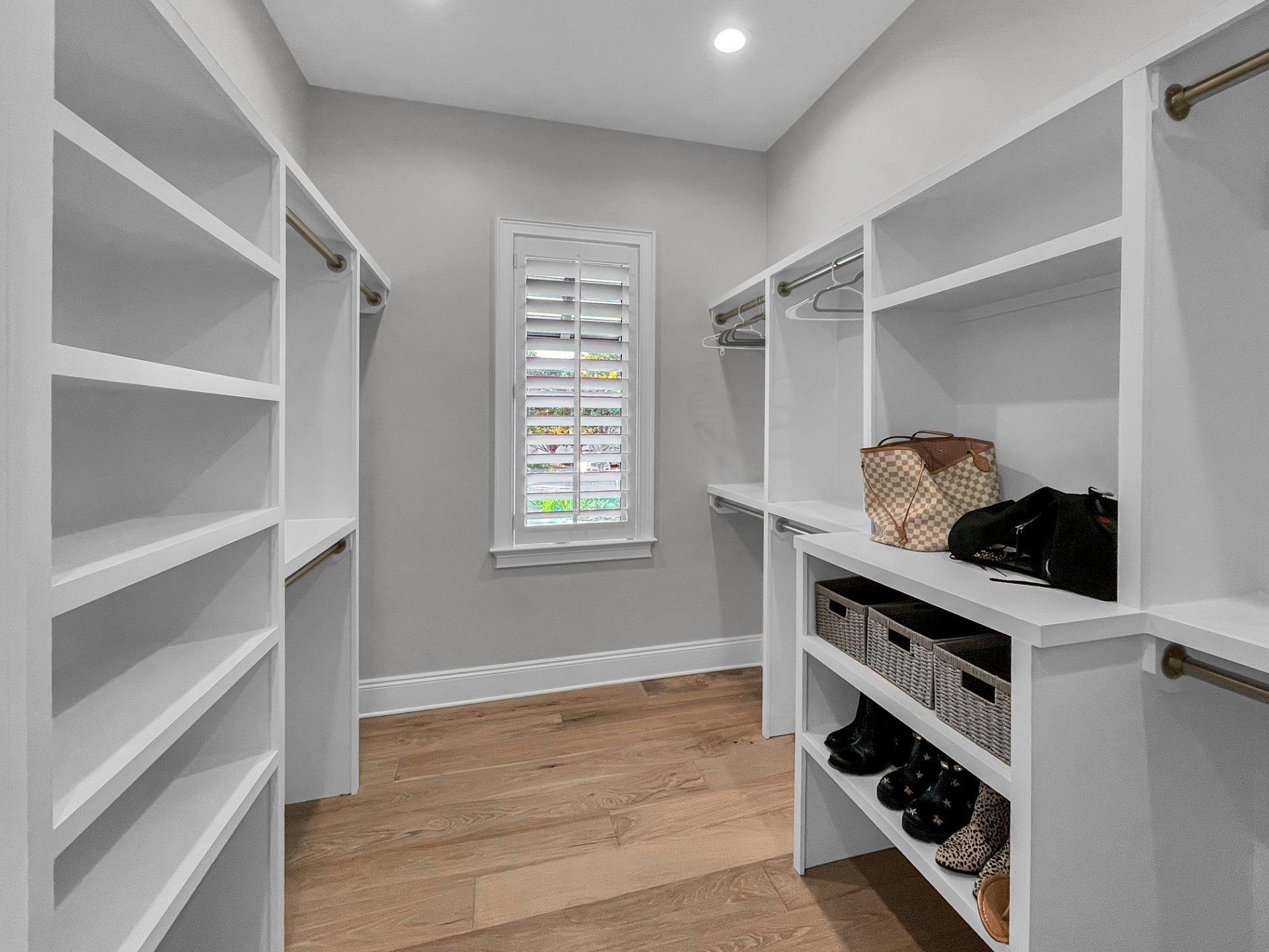 TIVOLI RIDGE - Residential