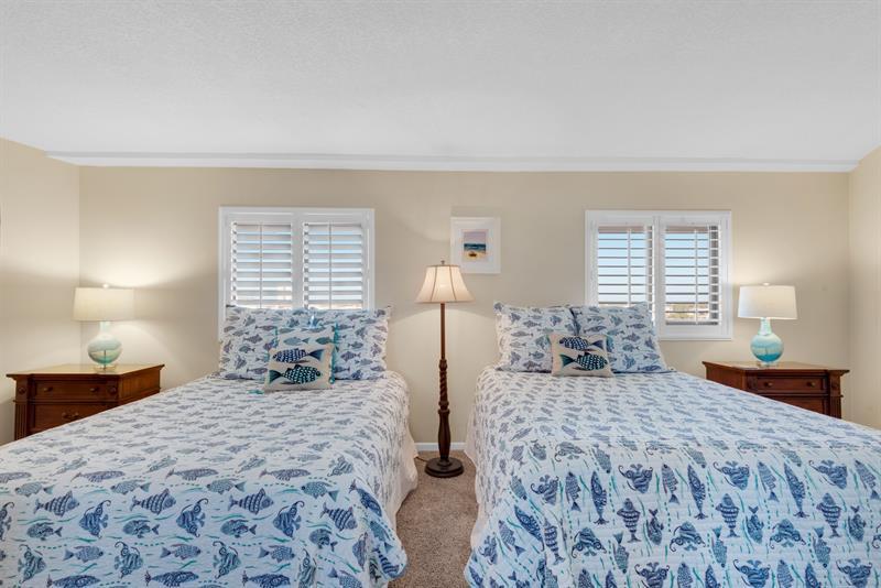 EDGEWATER BEACH CONDO PH 1 - Residential