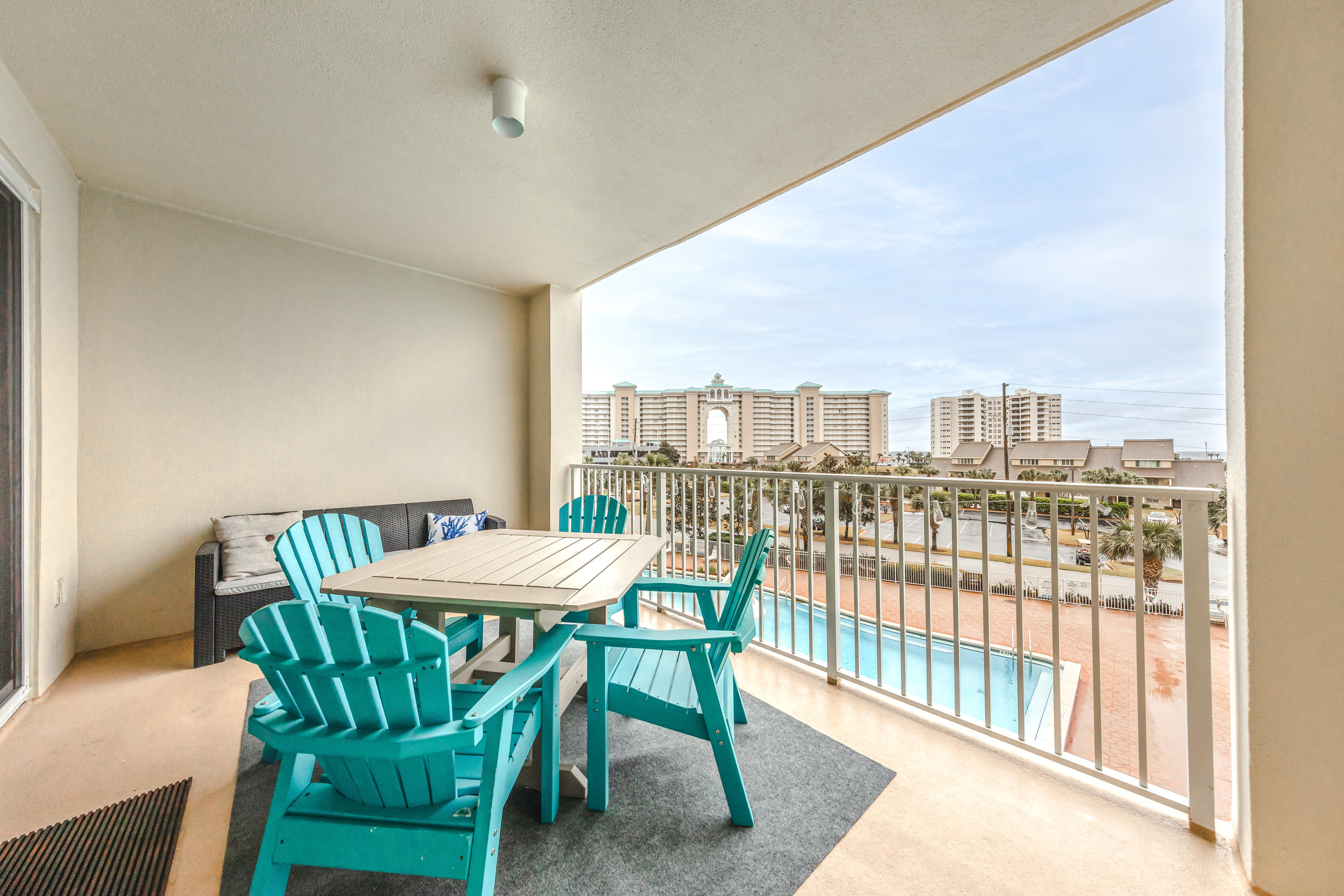 ARIEL DUNES II - Residential