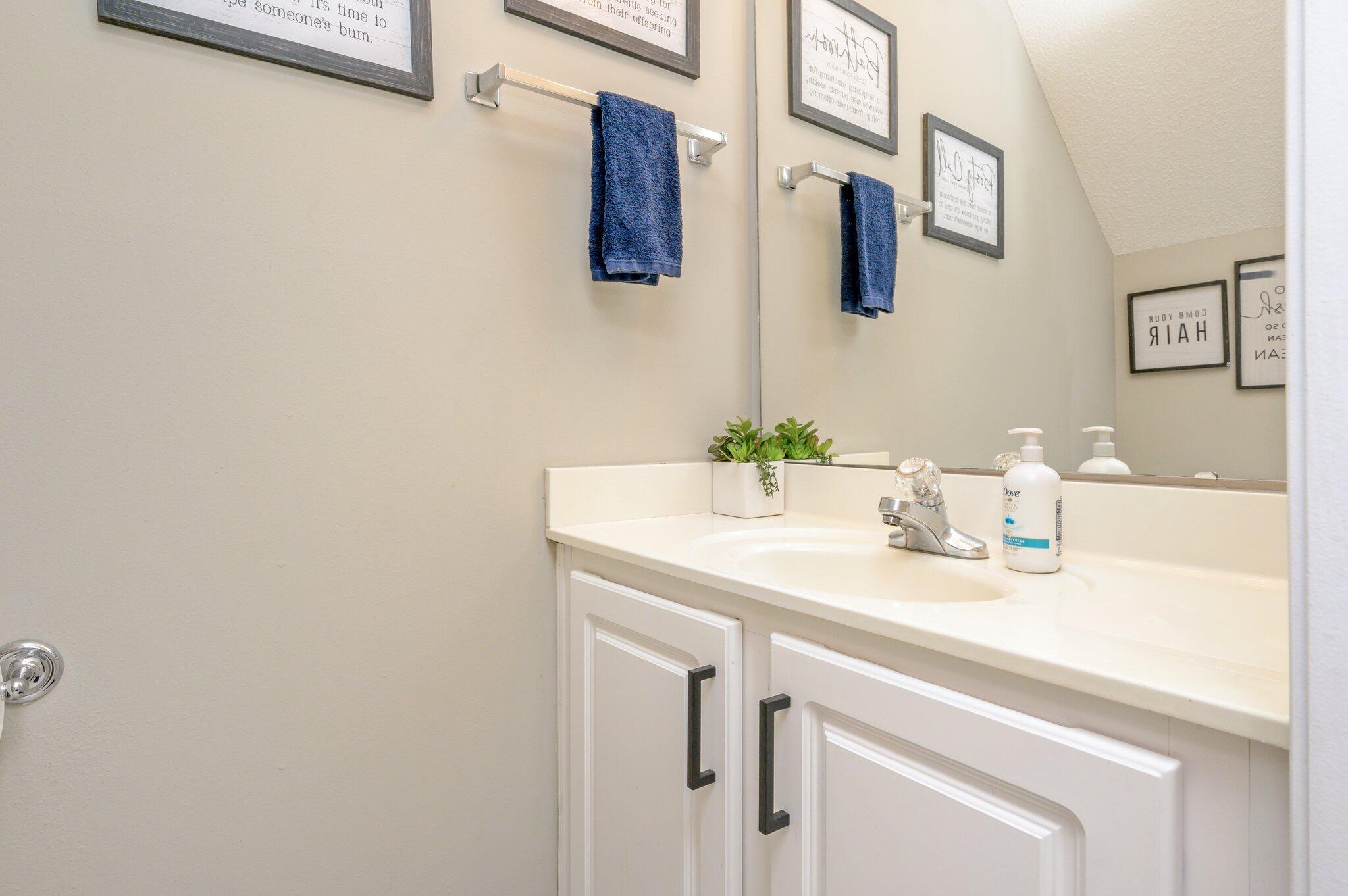 OAK PARK TOWNHOMES - Residential