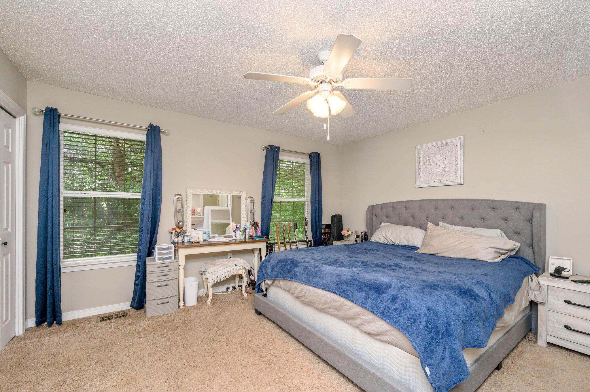 OAK PARK TOWNHOMES - Residential