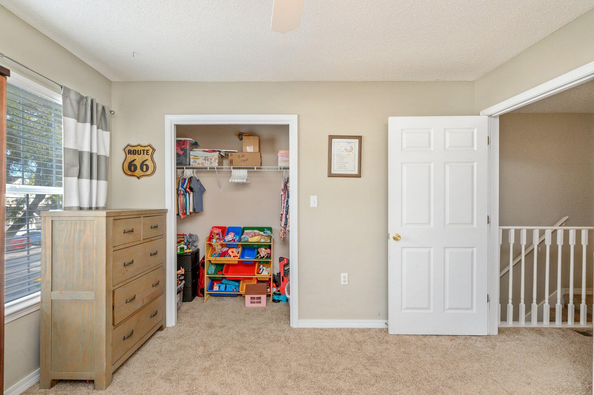 OAK PARK TOWNHOMES - Residential