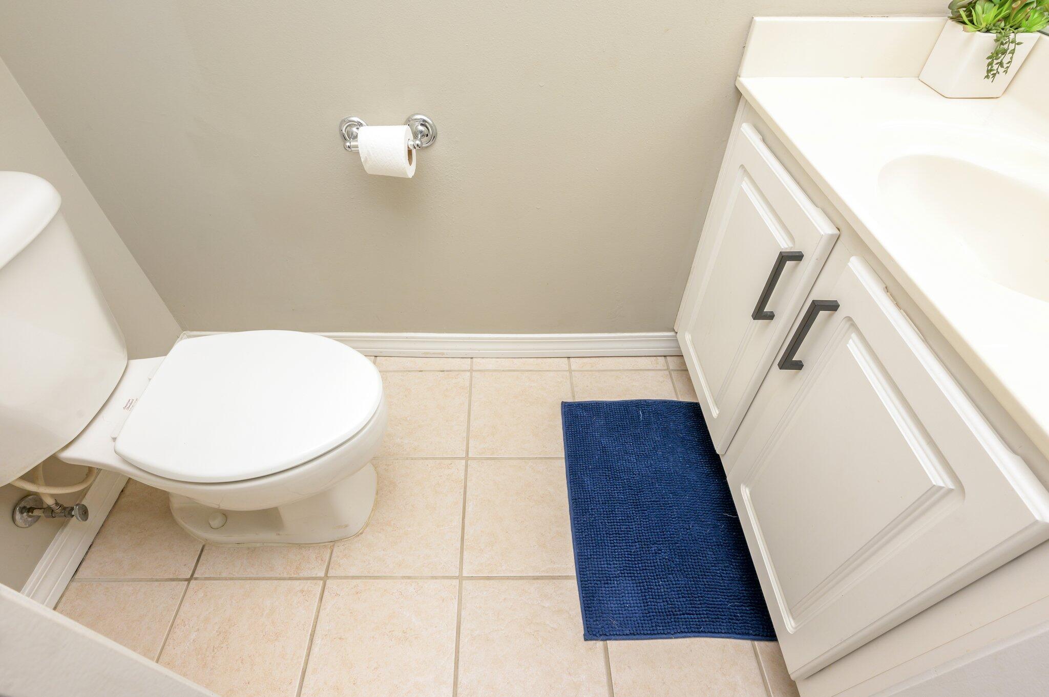 OAK PARK TOWNHOMES - Residential