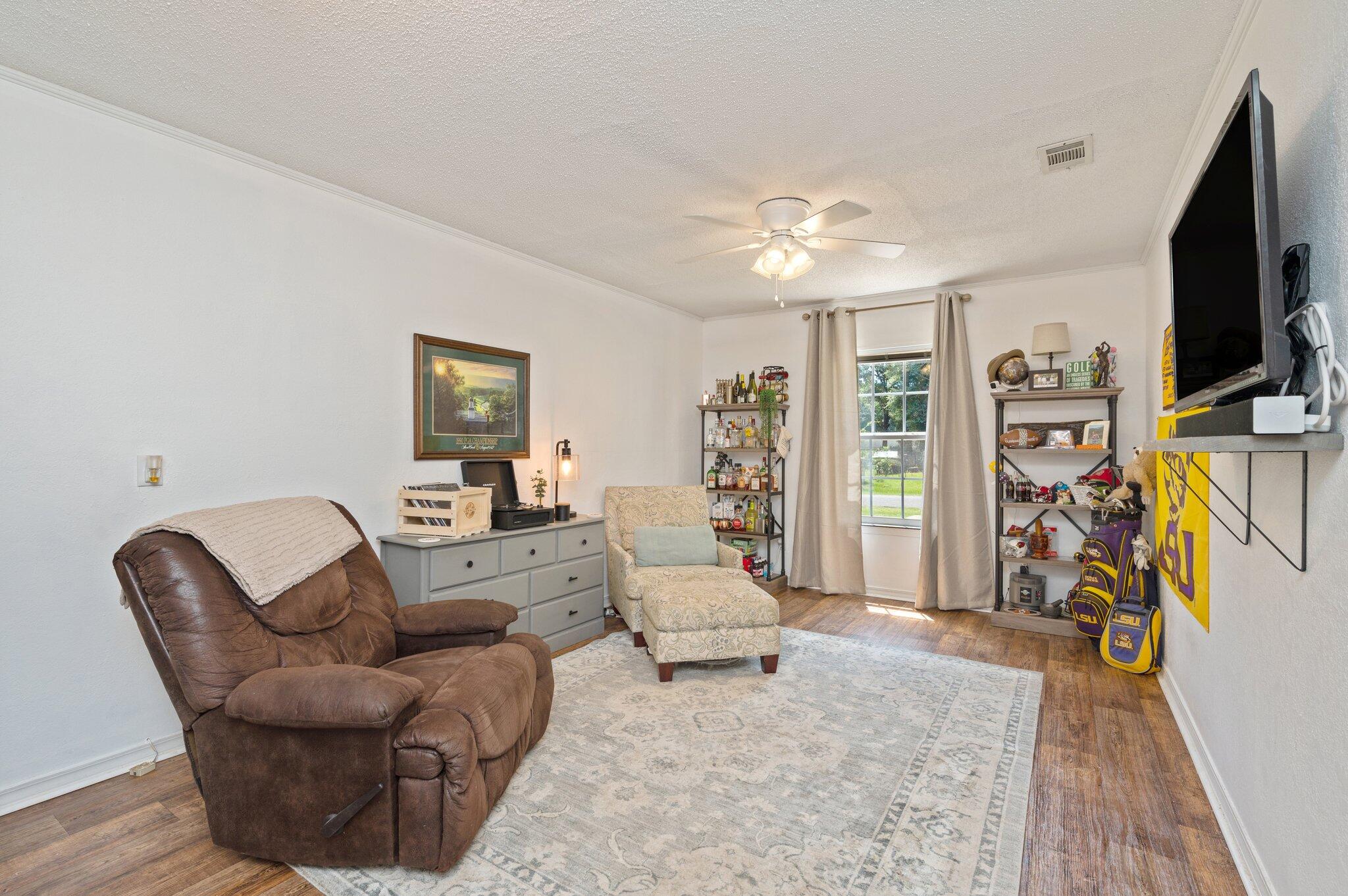 COUNTRY OAKS ESTATES PH 1 - Residential