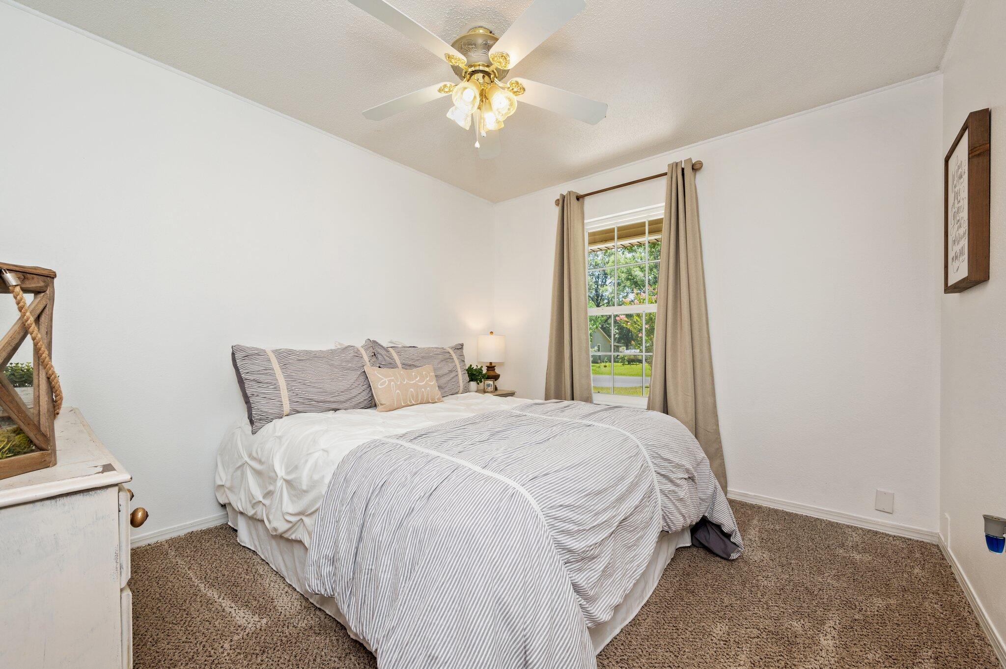 COUNTRY OAKS ESTATES PH 1 - Residential