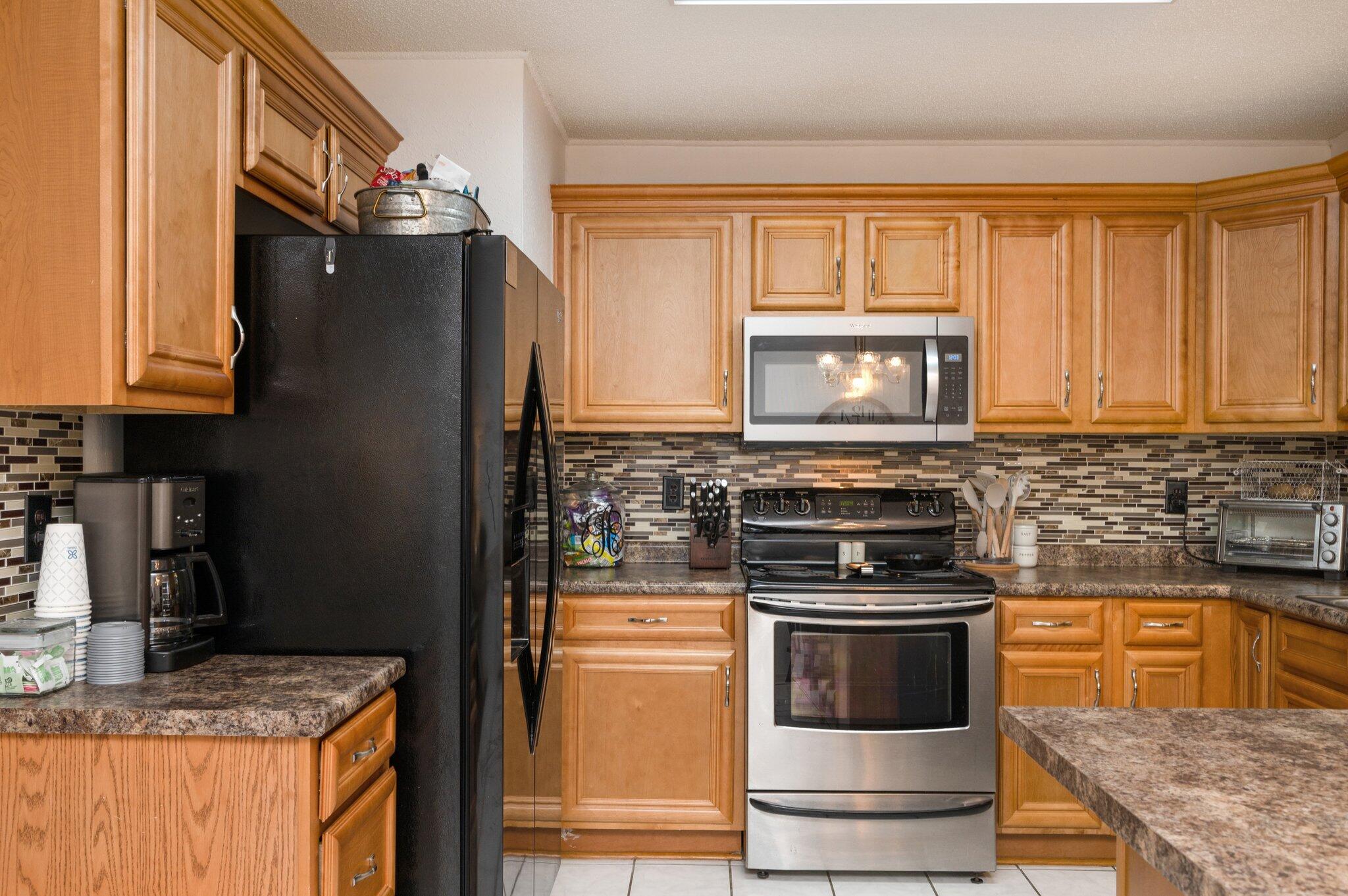 COUNTRY OAKS ESTATES PH 1 - Residential