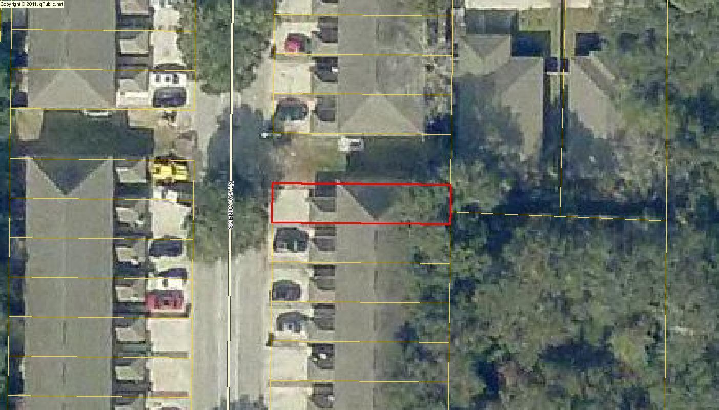 OAK PARK TOWNHOMES - Residential