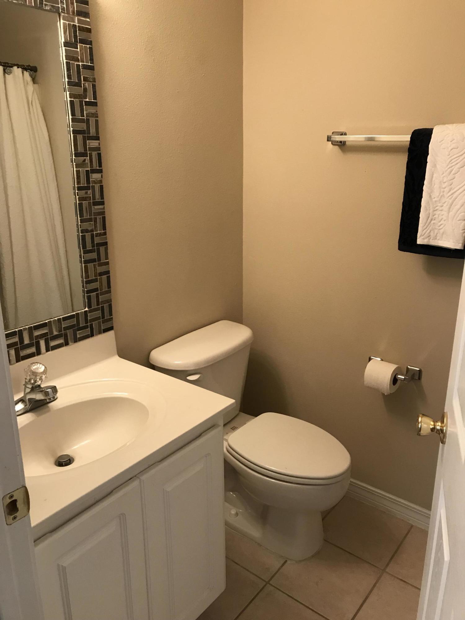 OAK PARK TOWNHOMES - Residential