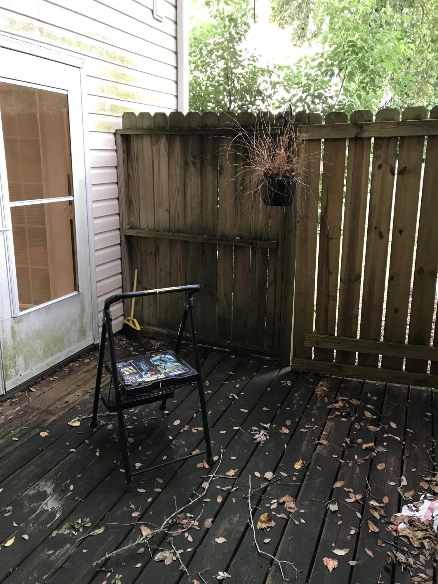 OAK PARK TOWNHOMES - Residential