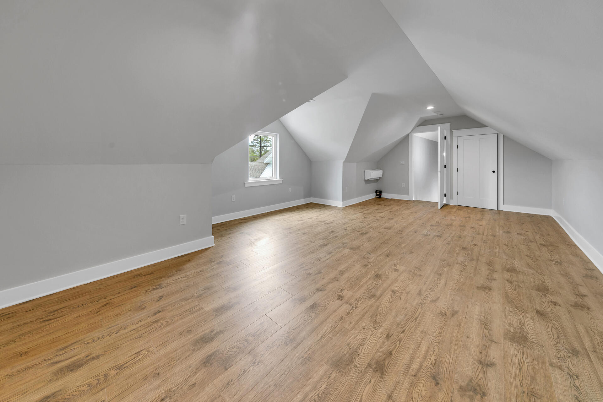 Deer Moss Creek - Residential