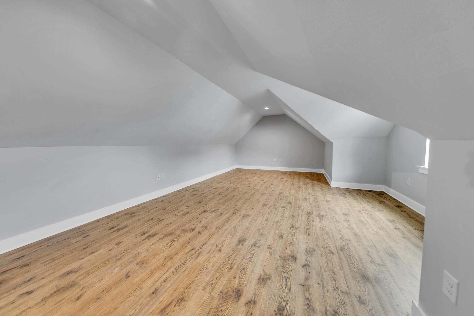 Deer Moss Creek - Residential