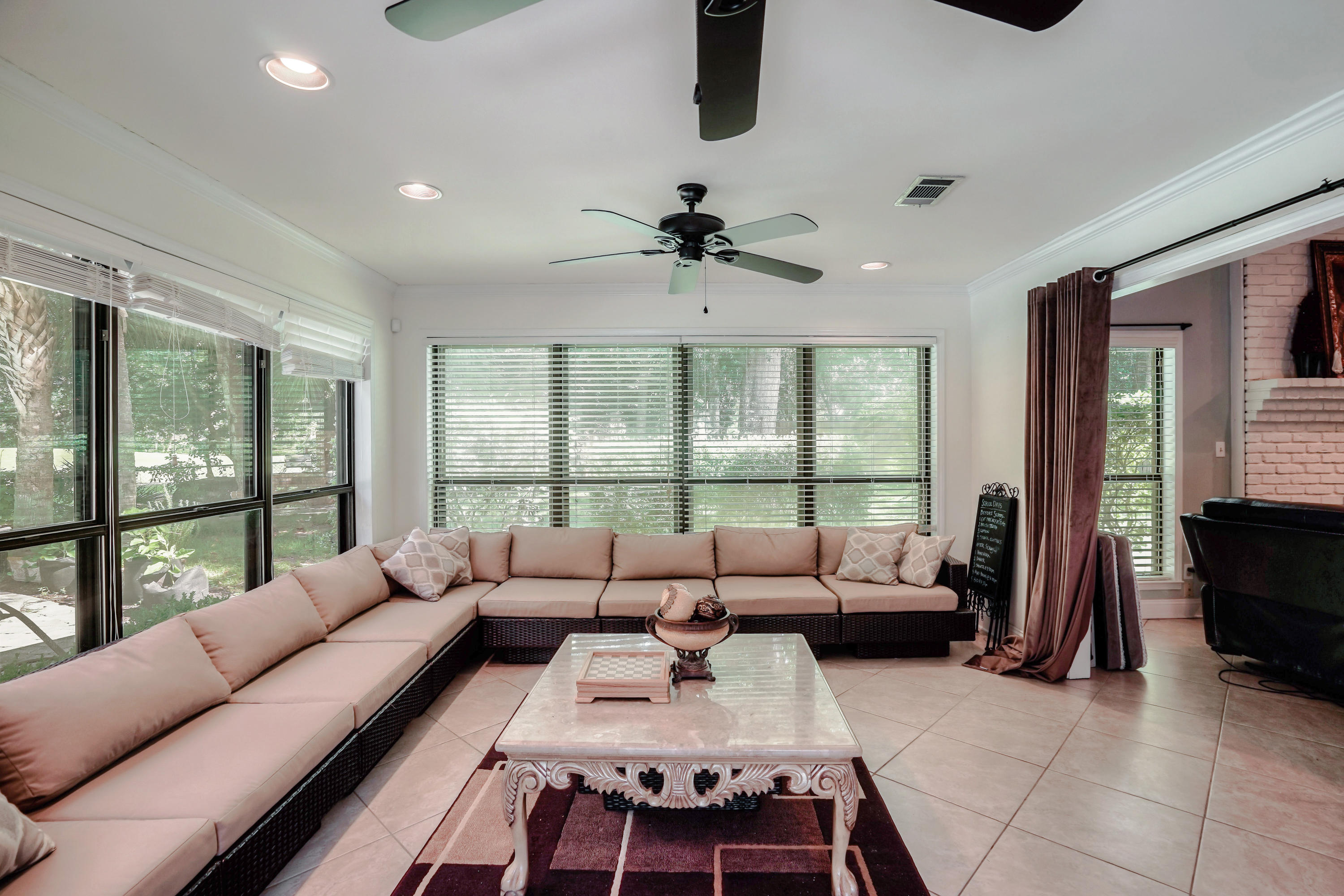 LAKE LORRAINE ESTATES 3 - Residential