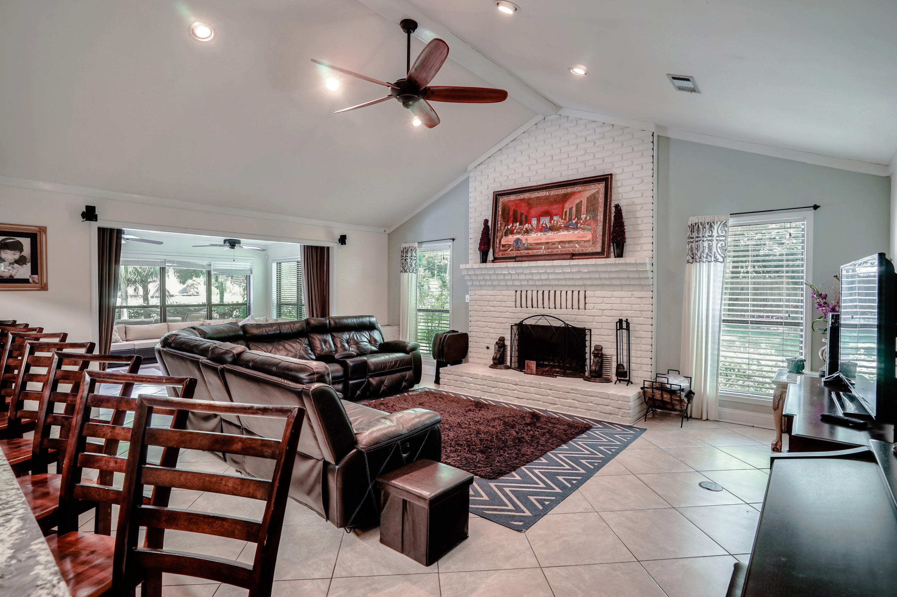 LAKE LORRAINE ESTATES 3 - Residential