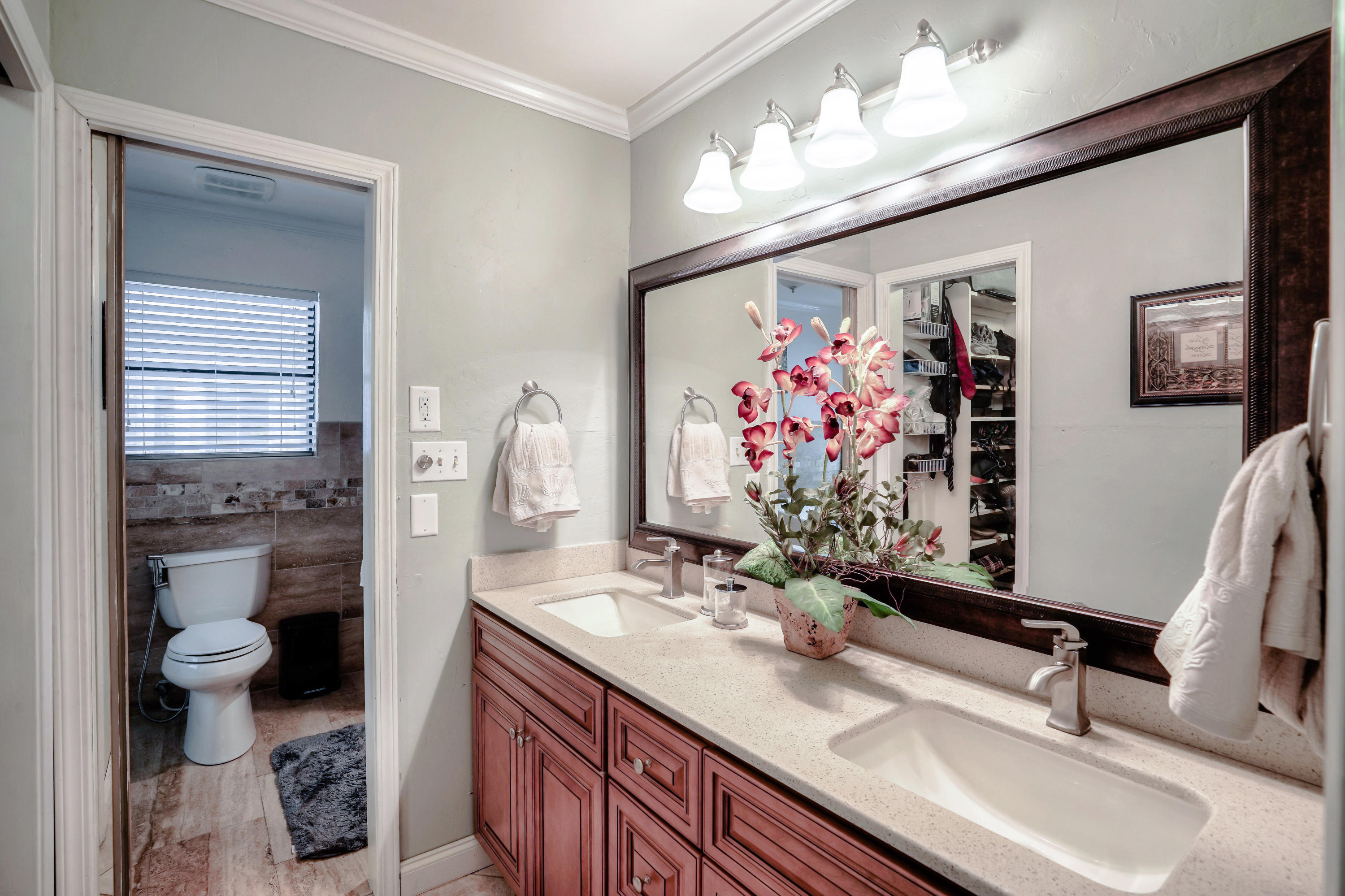 LAKE LORRAINE ESTATES 3 - Residential