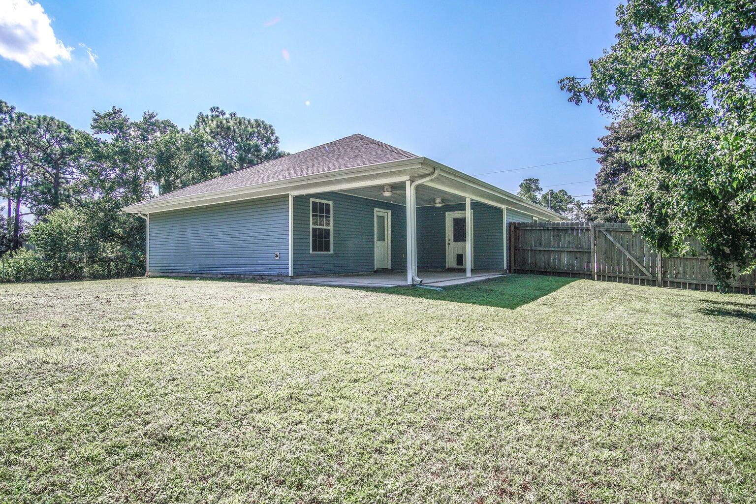 NAVARRE S/D 2ND ADDN - Residential Lease
