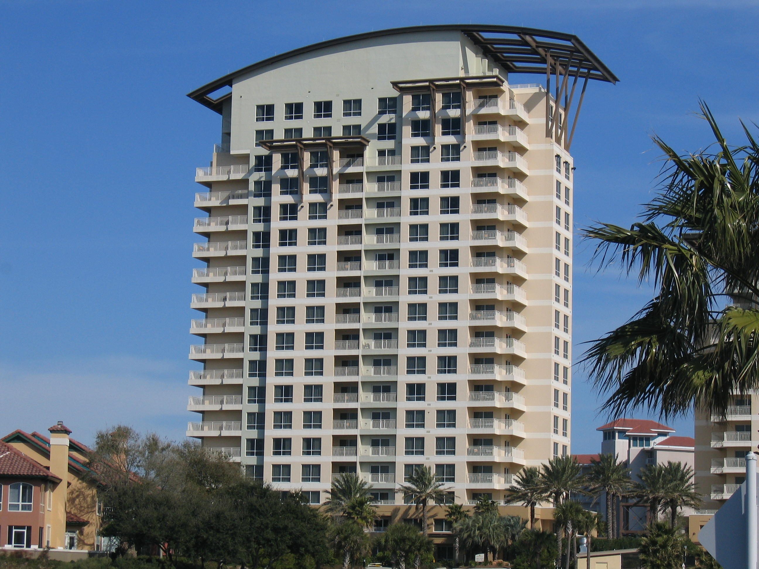 Luau, Sandestin Resort - Residential