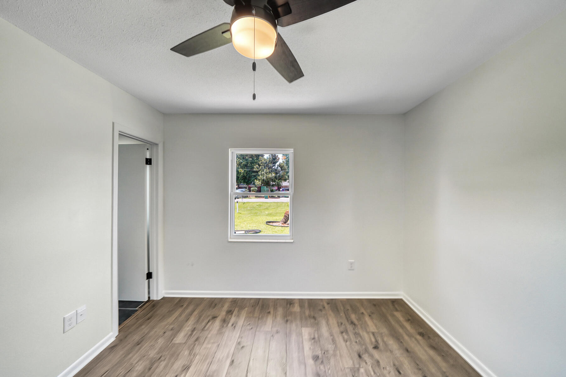 PORT DIXIE LOTS 6 & 7 & E 10 FT OF LOT 5 BLK 103 - Residential