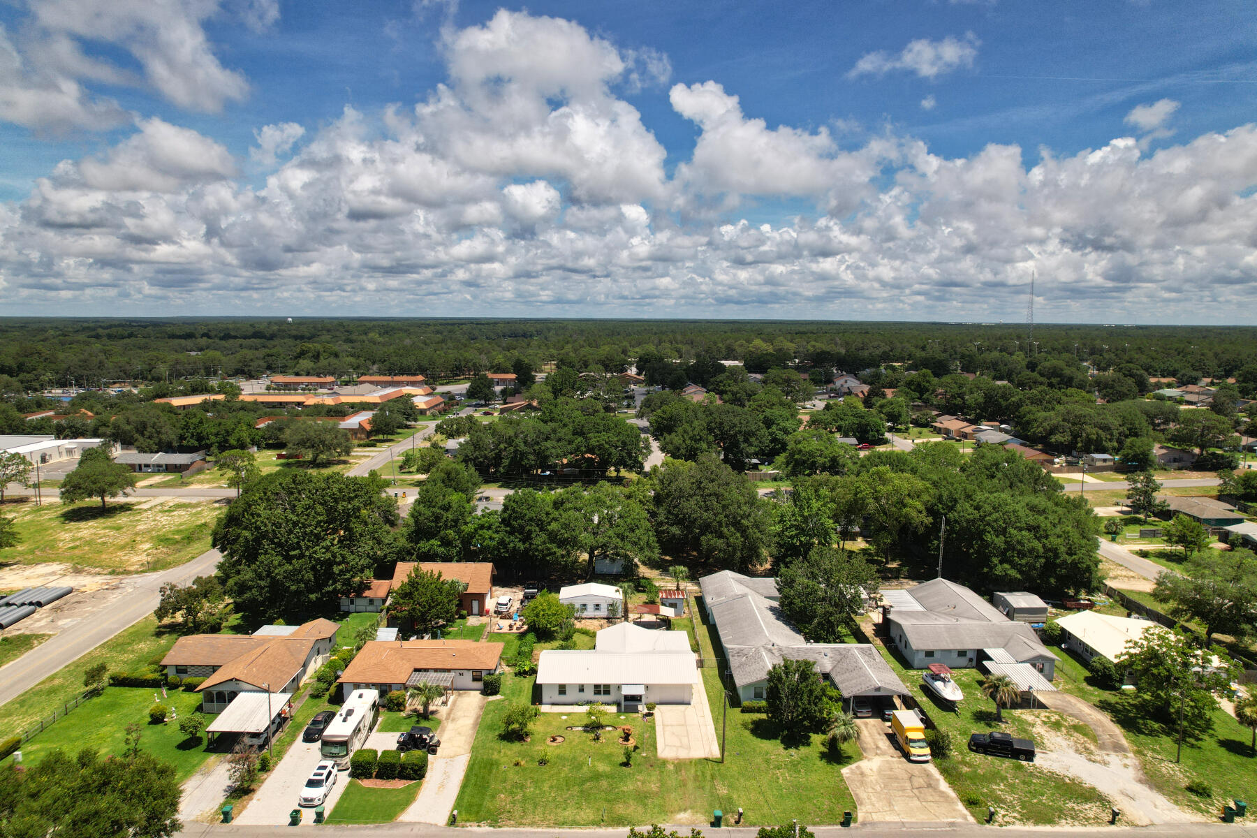 PORT DIXIE LOTS 6 & 7 & E 10 FT OF LOT 5 BLK 103 - Residential